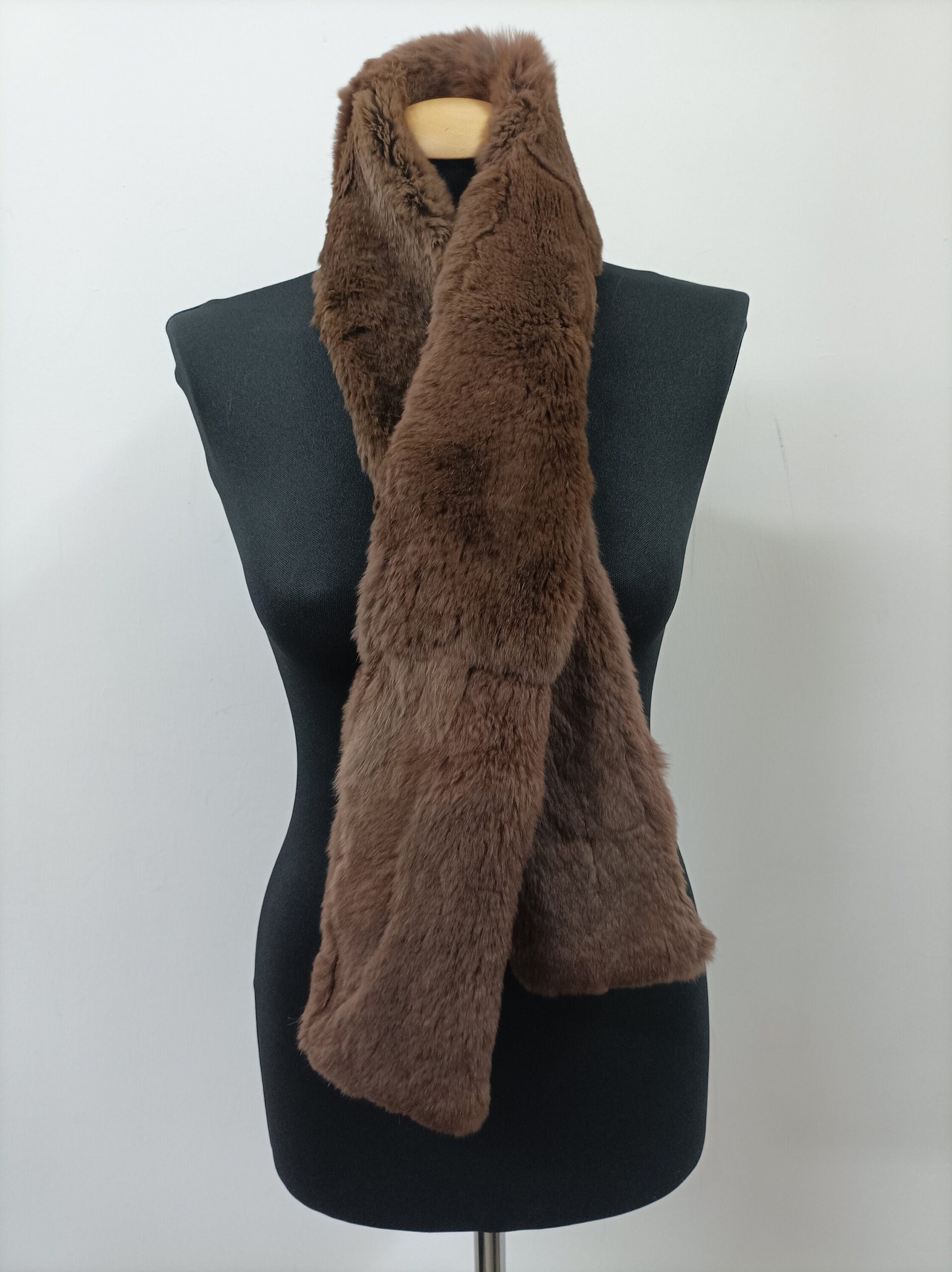 Brown Rabbit Fur Scarf: Winter Neck Warmer - Image 4