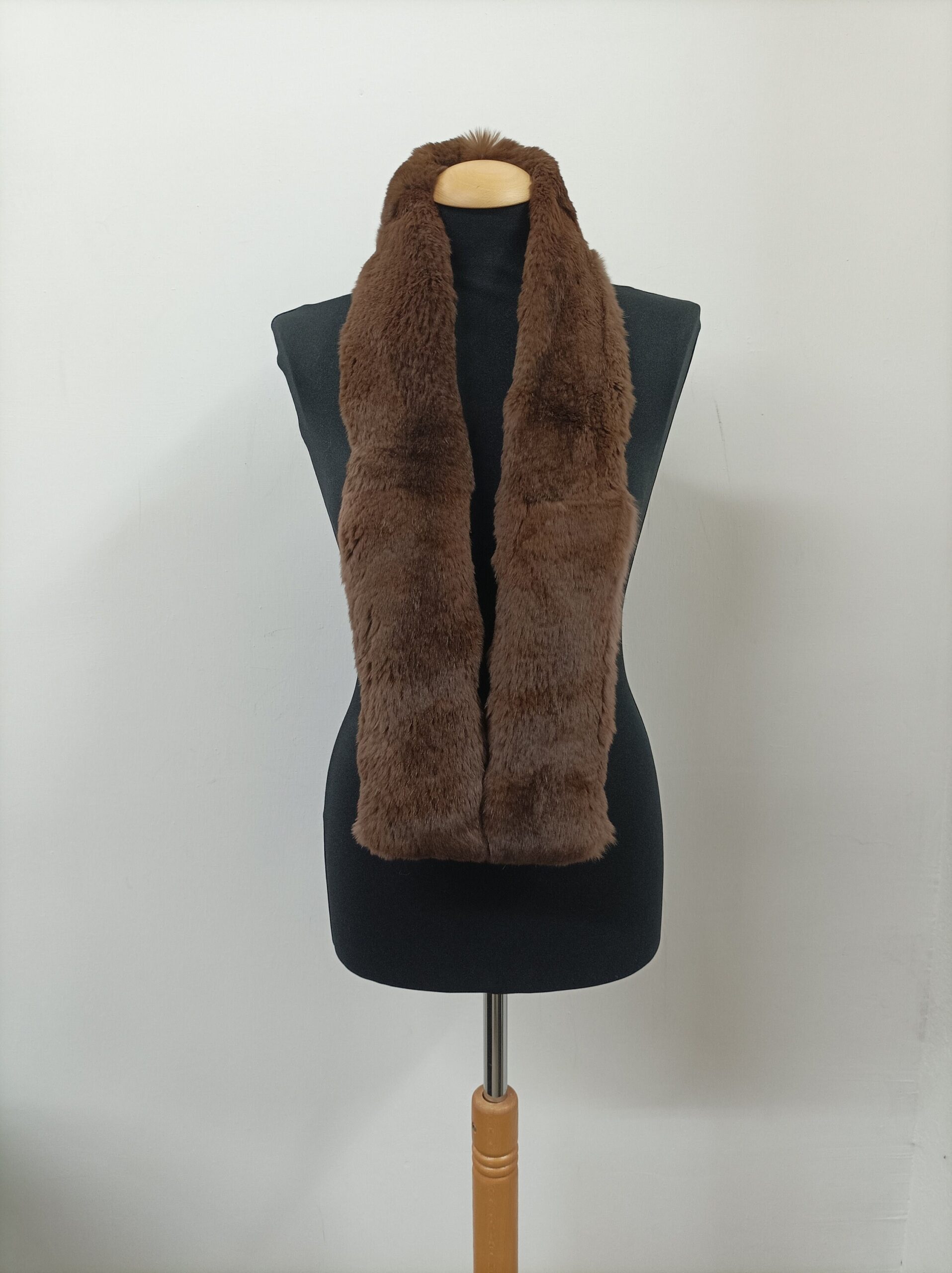 Brown Rabbit Fur Scarf: Winter Neck Warmer - Image 5