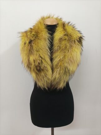 Yellow Finn Raccoon Fur Collar: Winter Coat Accessory