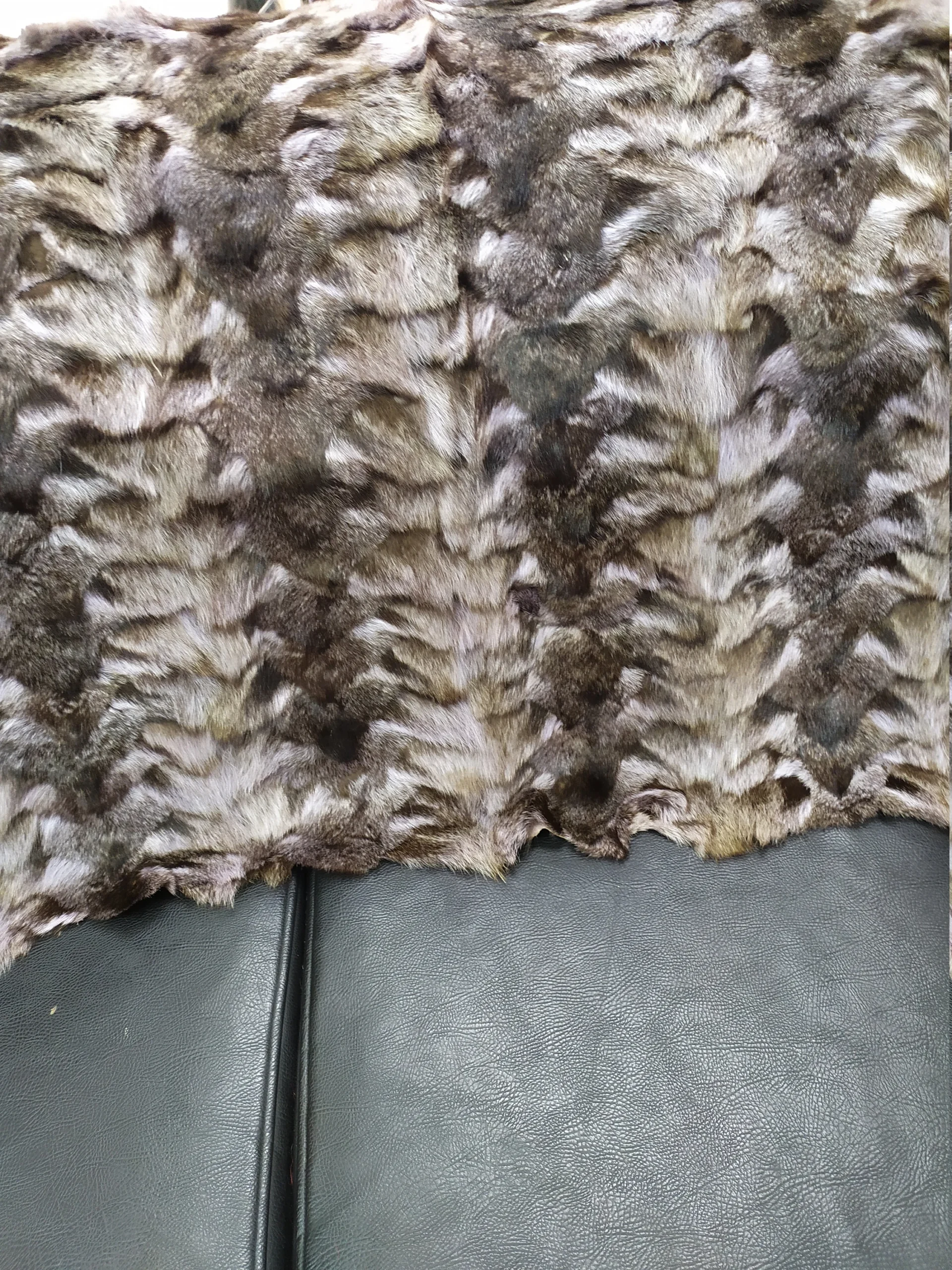 Real Finn raccoon fur blanket, Home warmer - Image 5