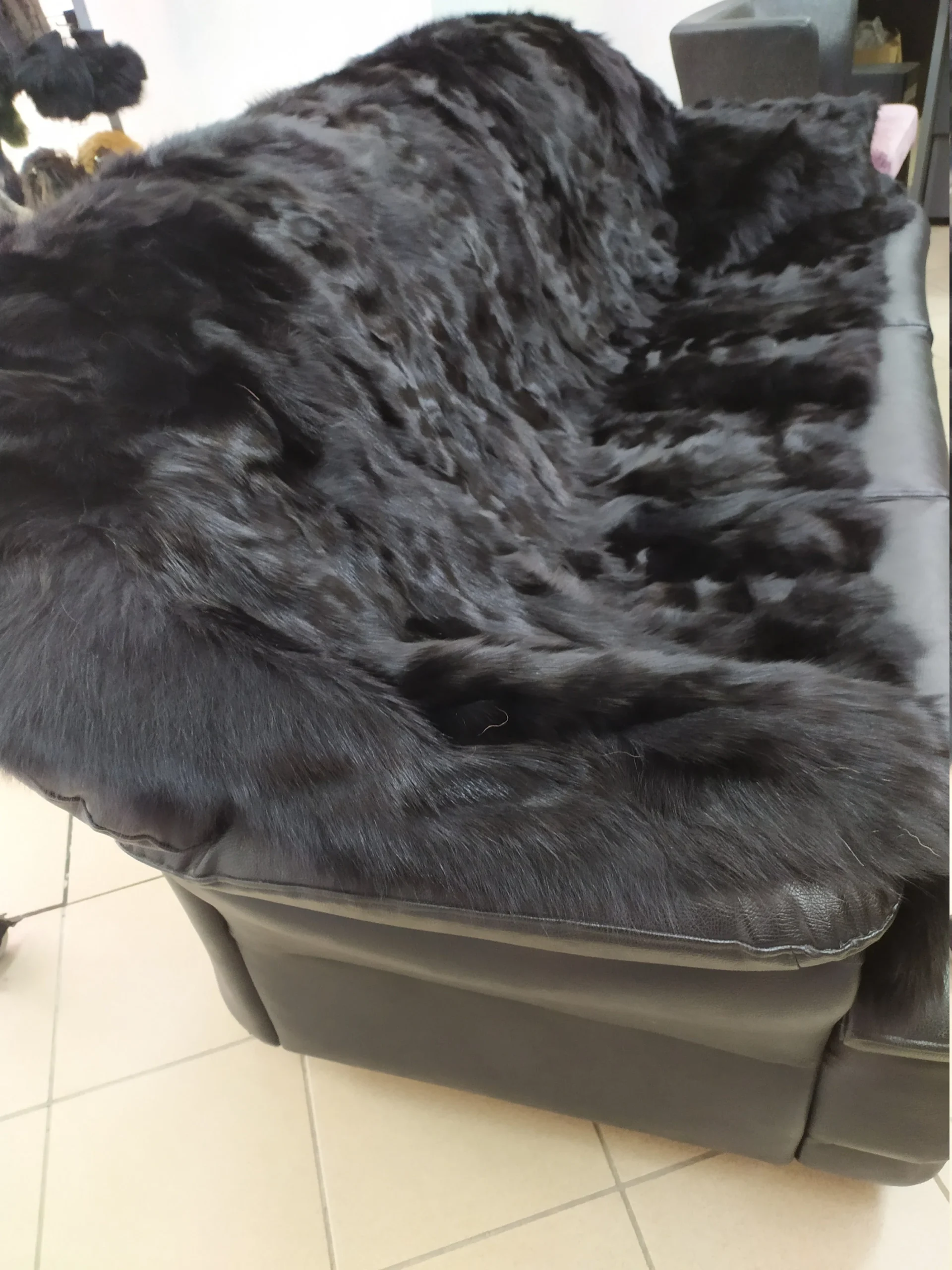 Real Fox fur blanket throw black, Home warmer - Image 4
