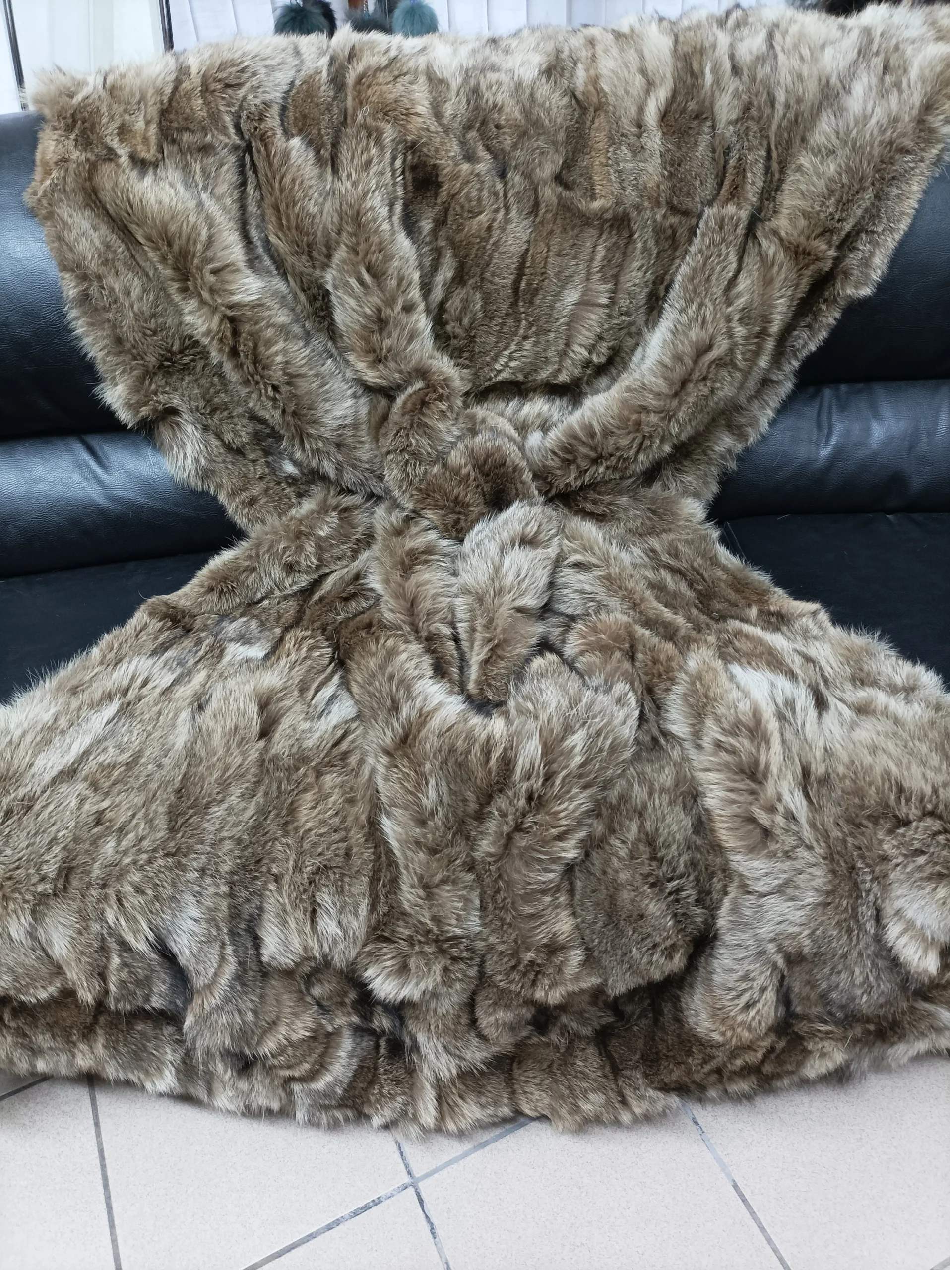 Real Coyote fur blanket throw haki color, Home warmer - Image 5