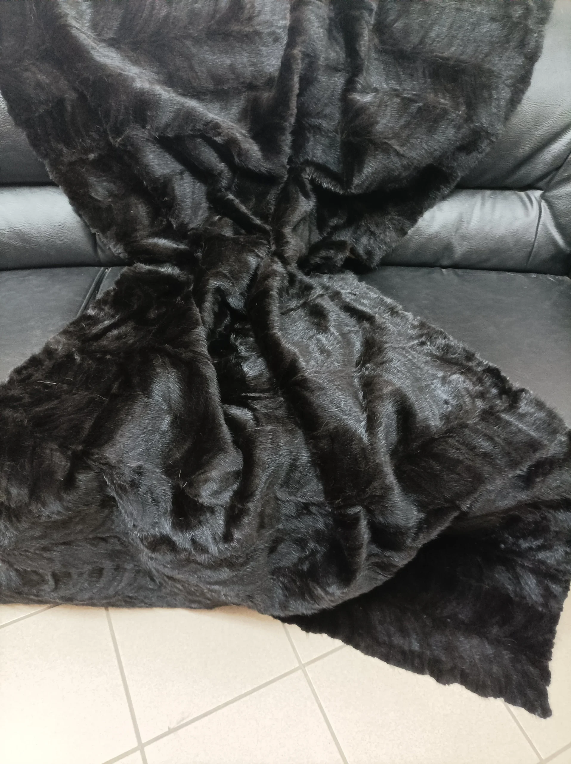 Real Mink fur blanket throw natural black color, Home warmer - Image 5