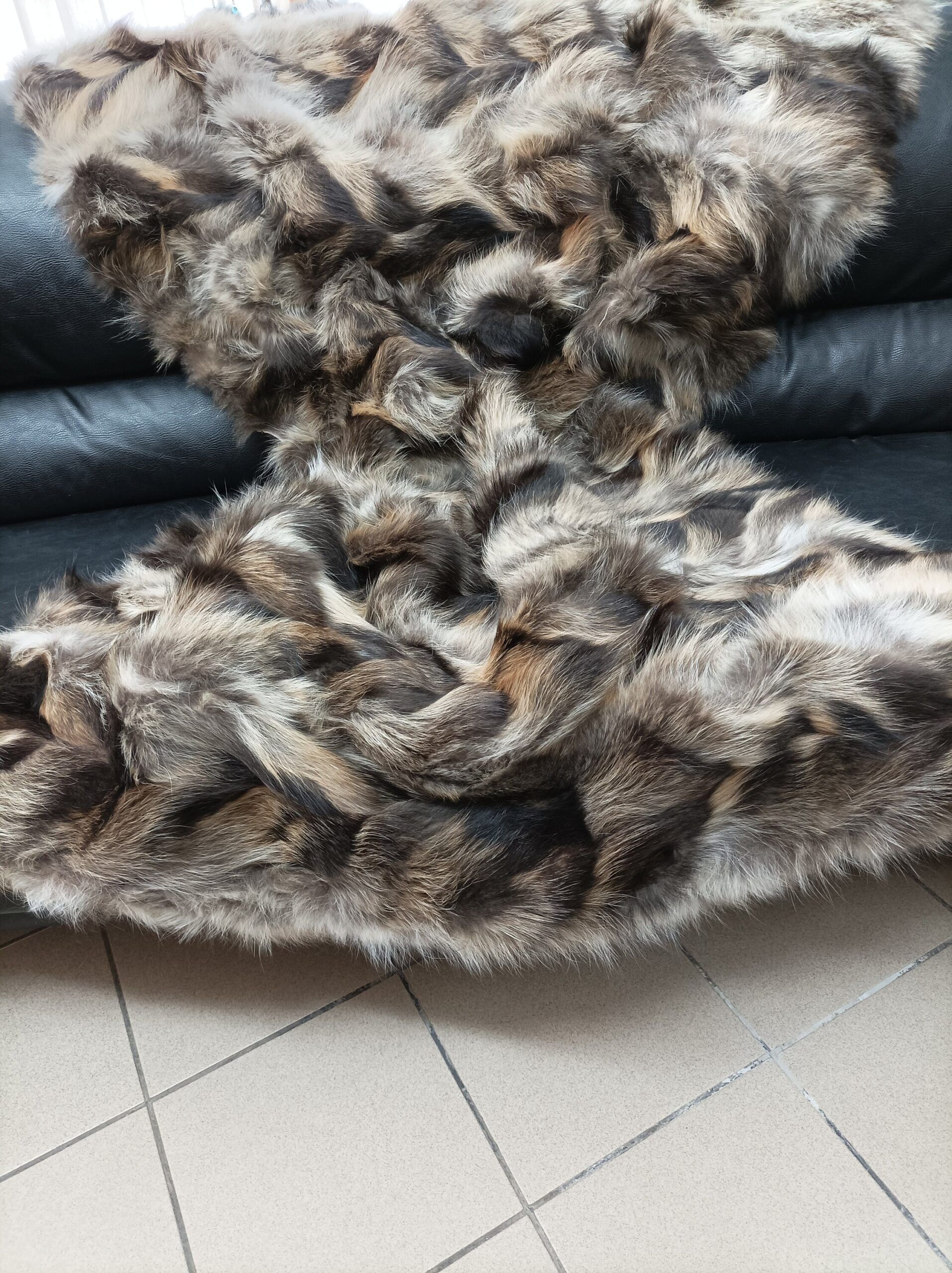 Real Finn raccoon fur blanket throw natural color, Home warmer - Image 4