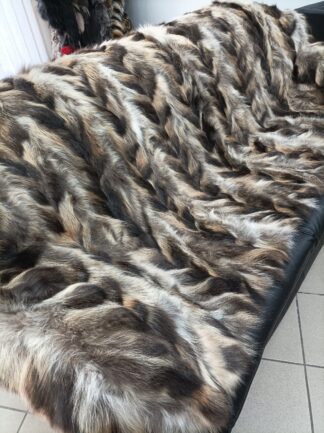 Real Finn raccoon fur blanket throw natural color, Home warmer