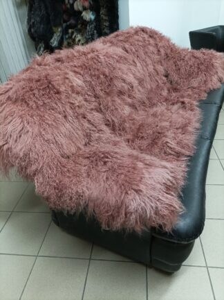 Real Mongolian Lamb Fur Blanket: Fluffy Soft Throw