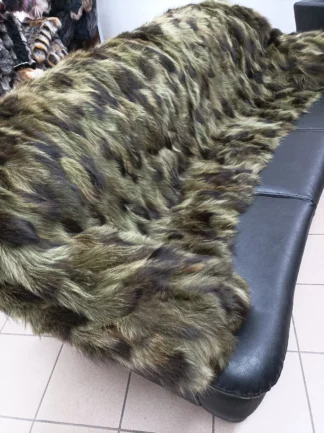Real Finn raccoon fur blanket throw green color, Home warmer