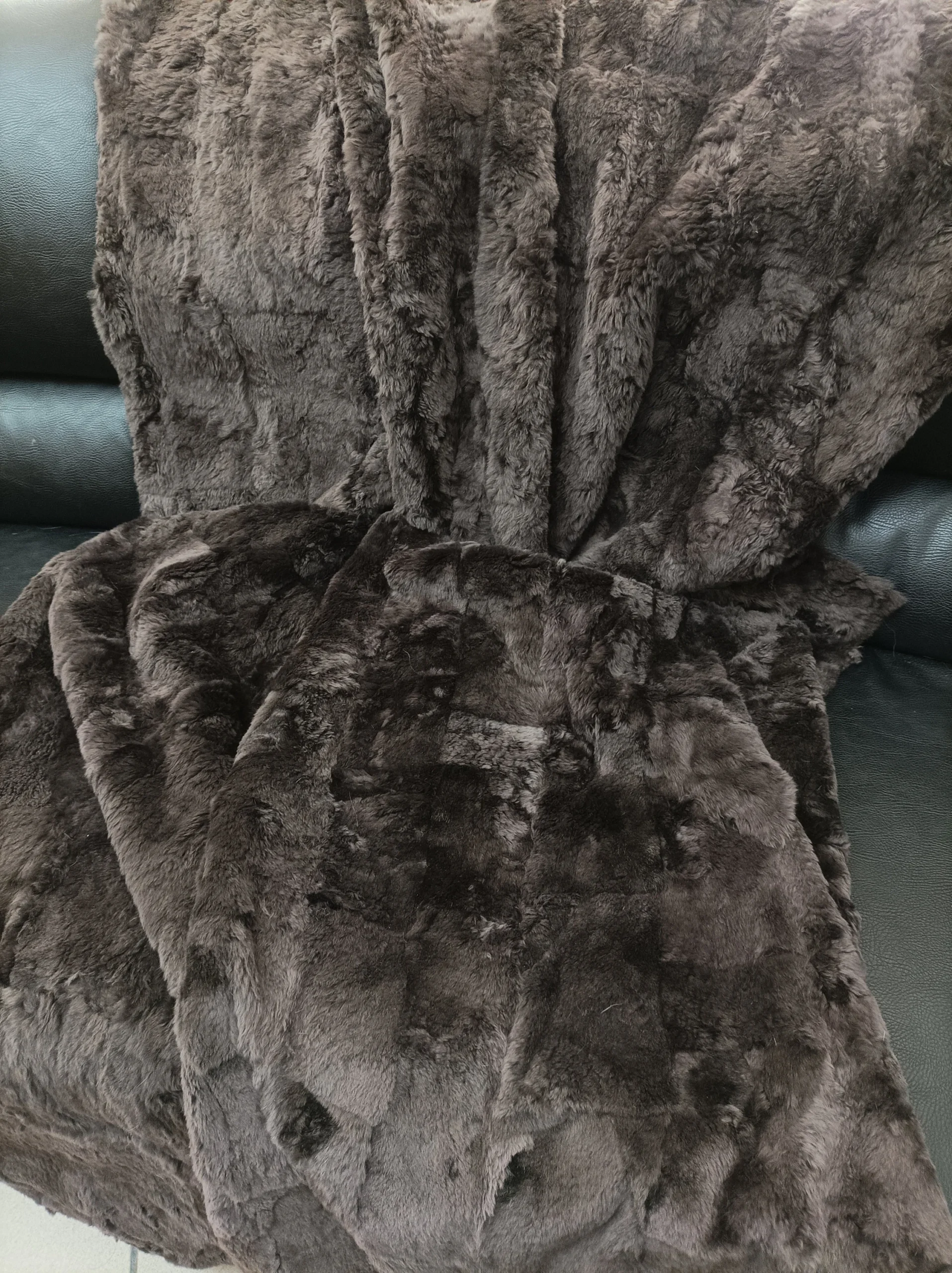 Real Kastorino fur blanket throw brown color, Home warmer - Image 5