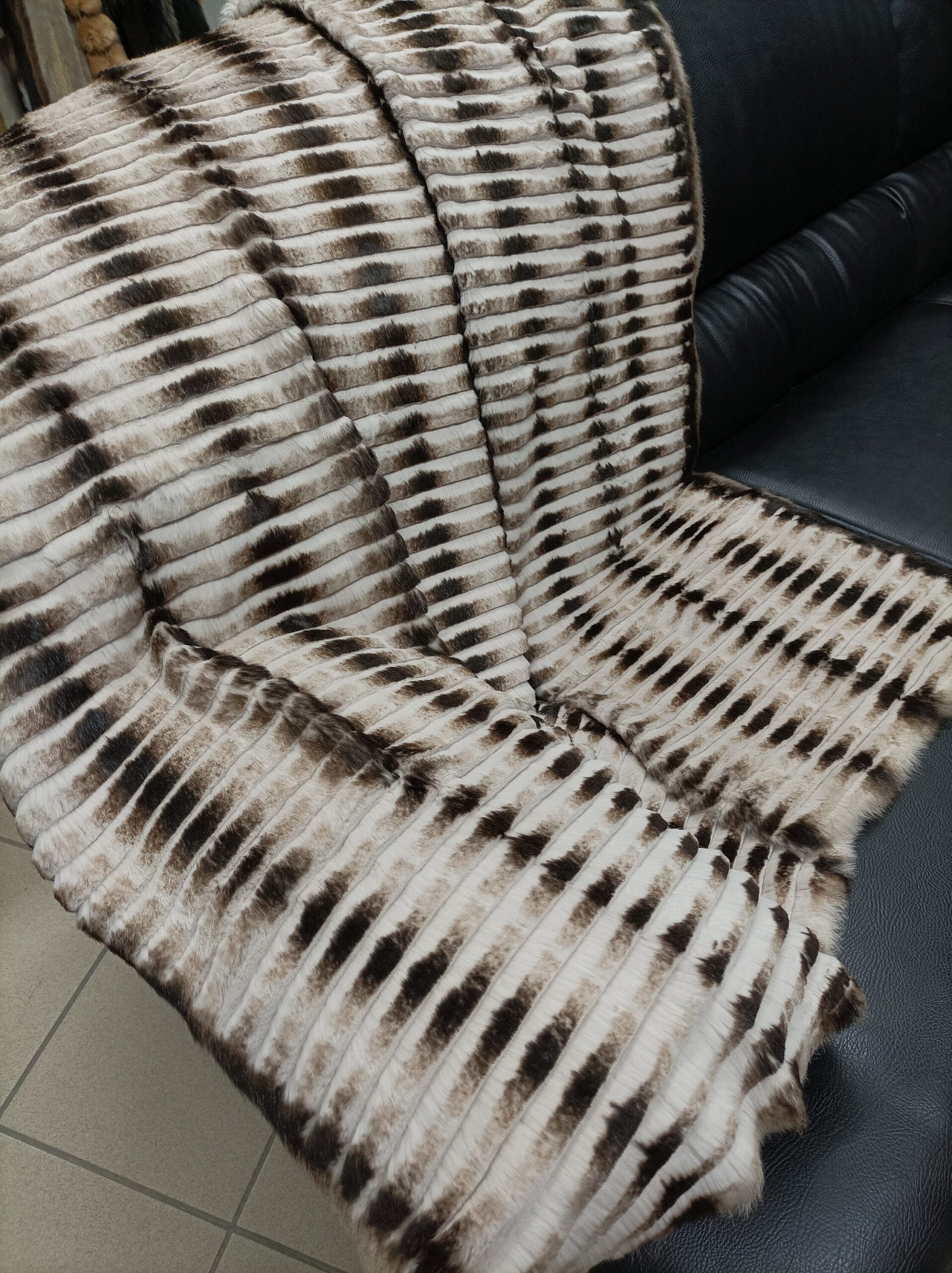 Real Rabbit fur shorn with patterns blanket throw, Home warmer