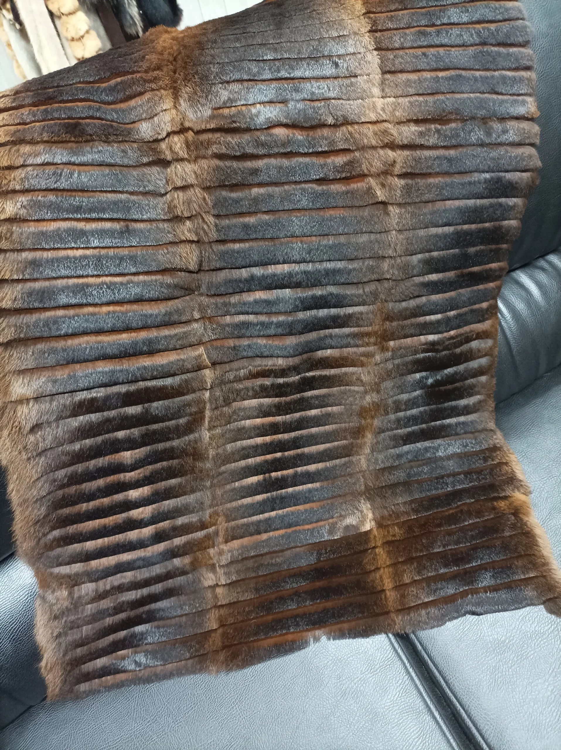 Real Rabbit fur shorn with patterns blanket throw, Home warmer - Image 3