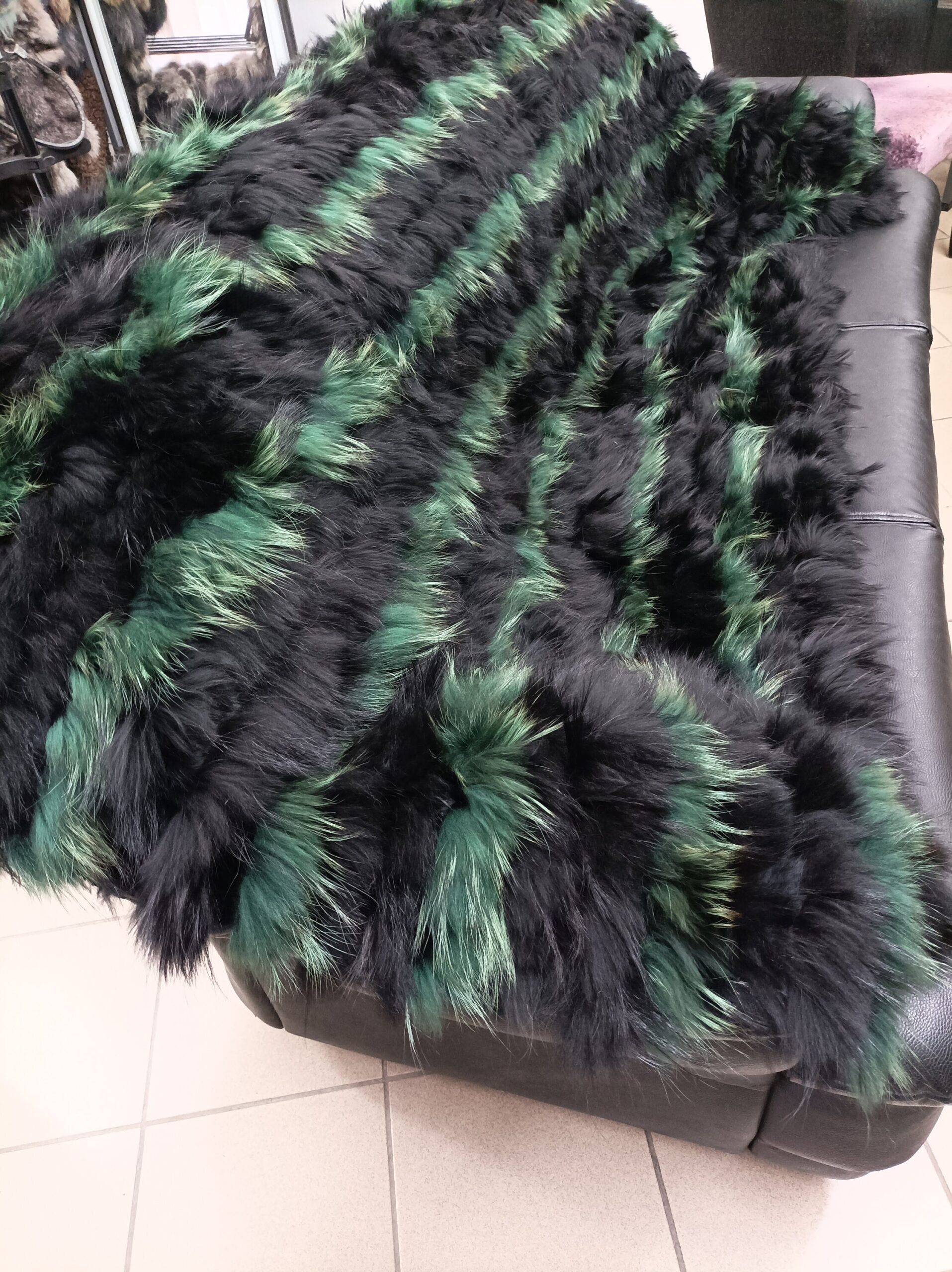 Real Finn raccoon and rex rabbit fur blanket, throw green and black color, Home warmer - Image 2