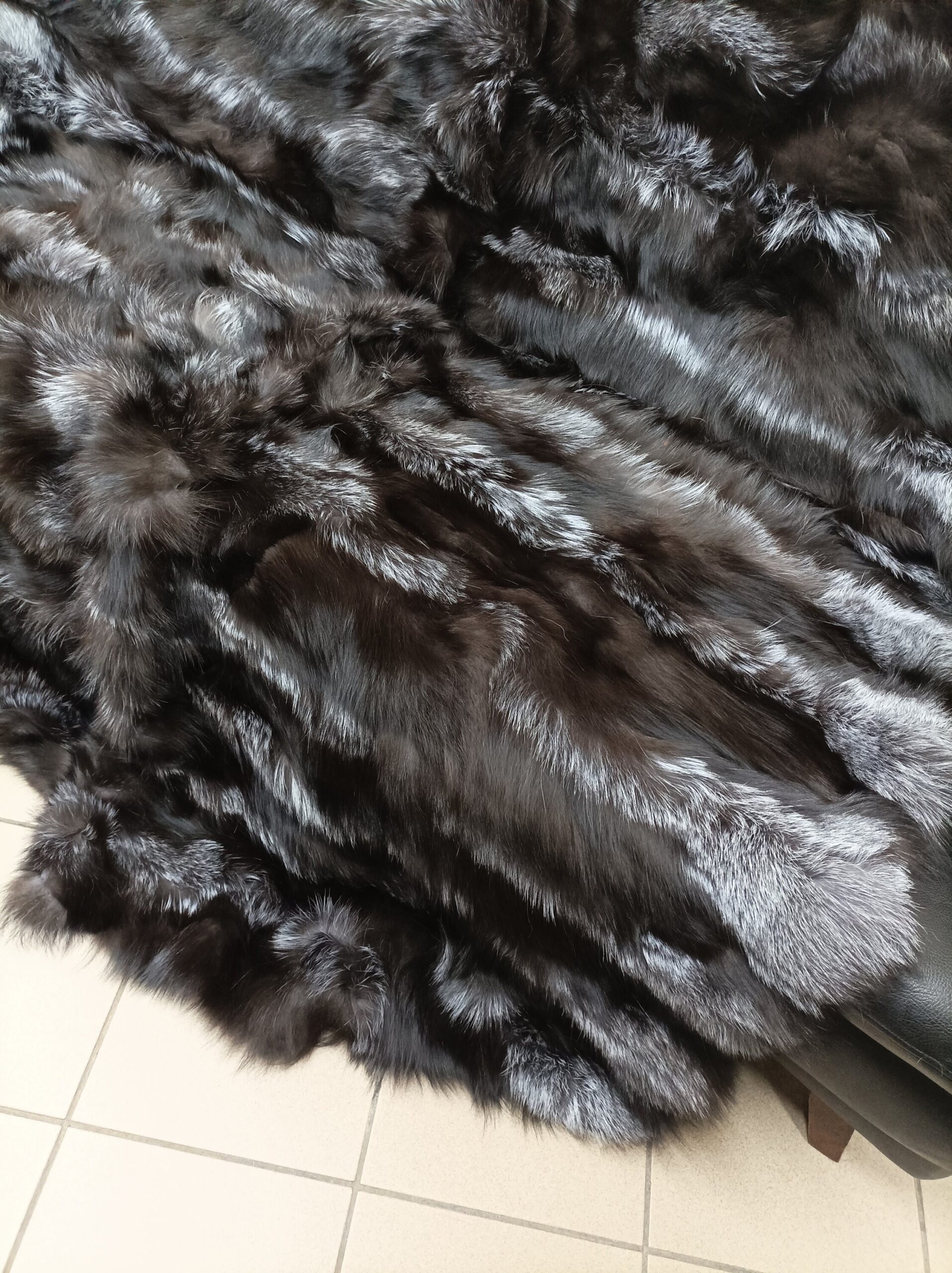 Real Fox Fur Blanket: Silver & Dark Grey Throw, Sofa Cover - Image 4