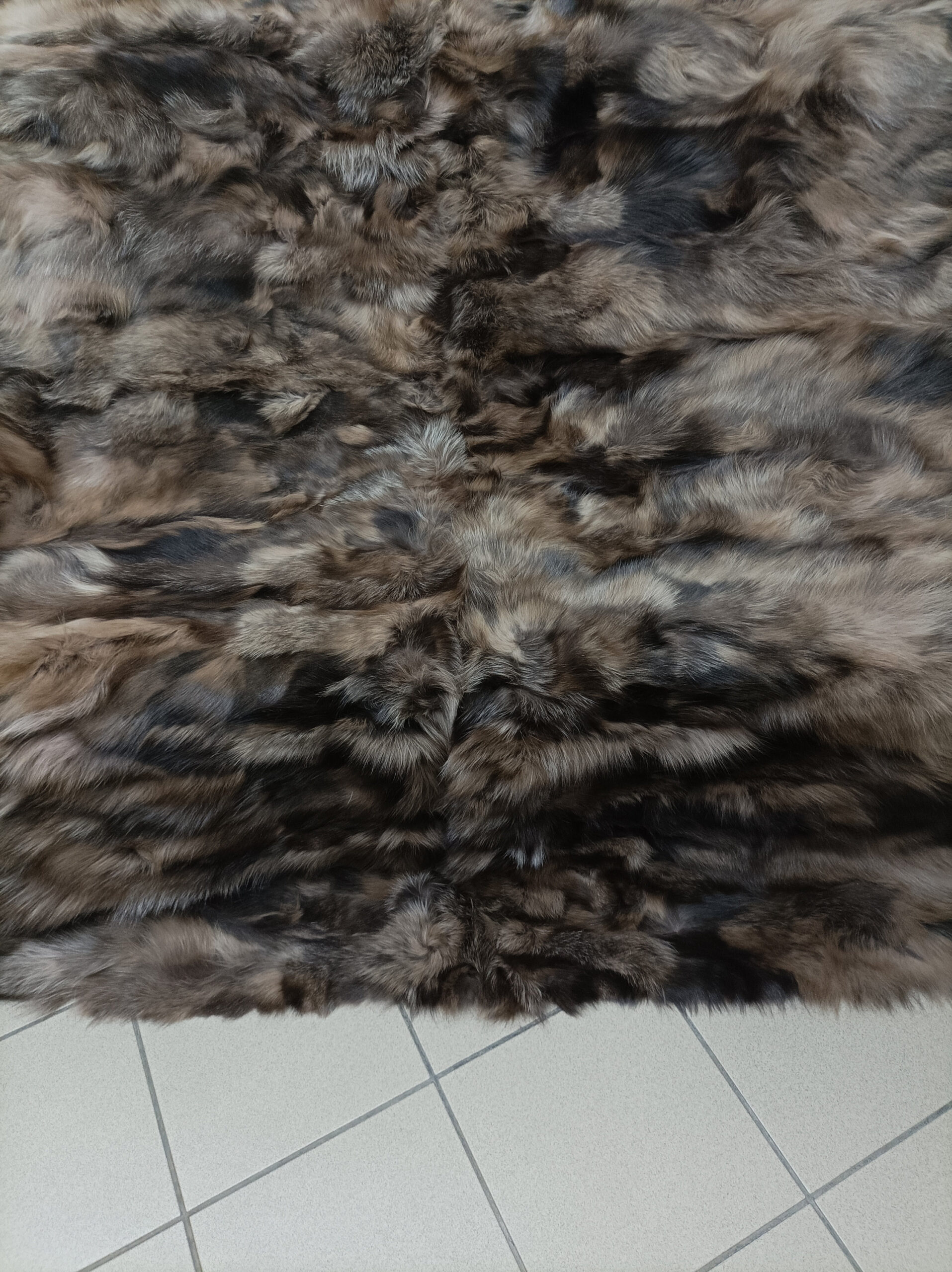 Real Fox Fur Blanket: Fluffy Soft Home Warmer Sofa Cover - Image 11