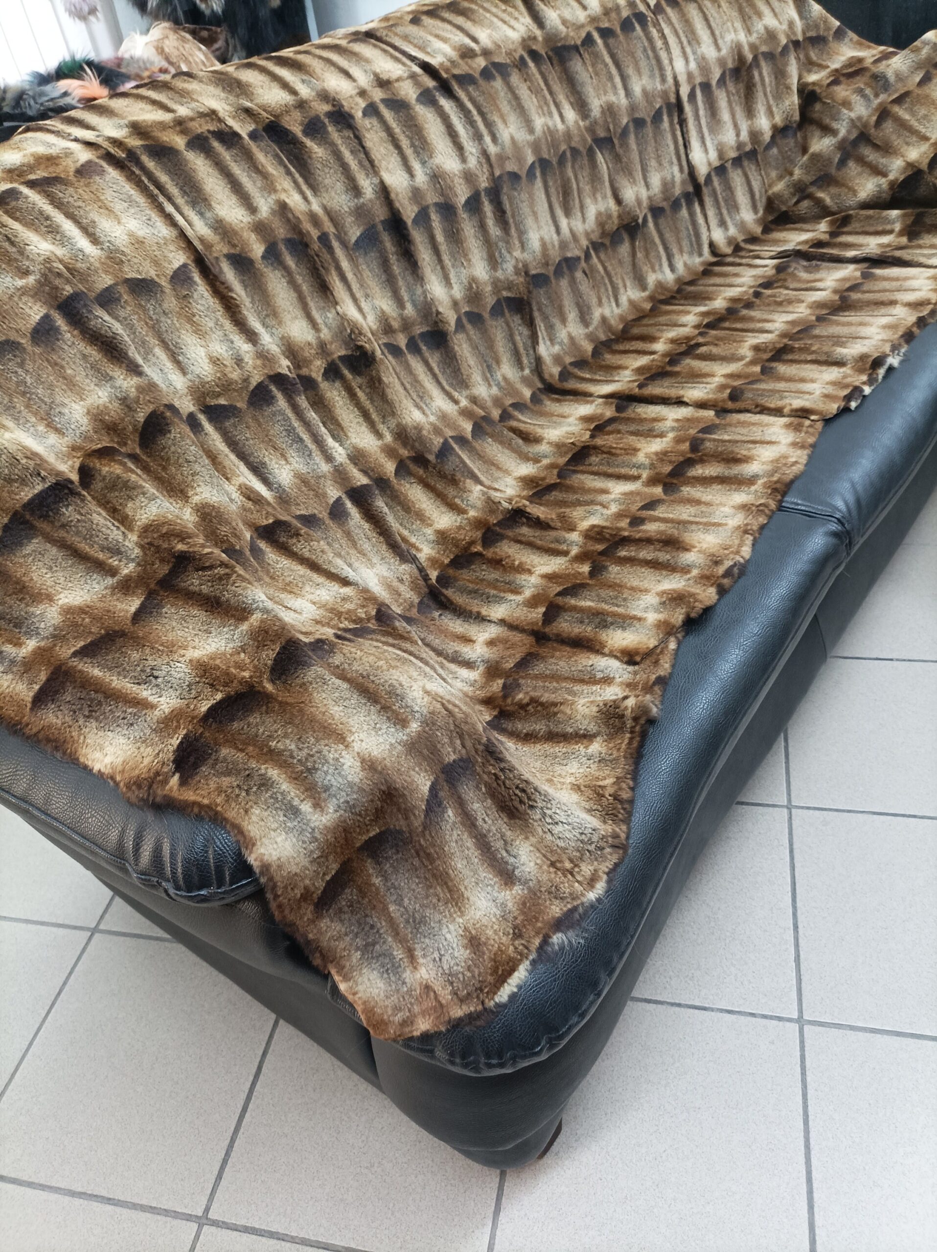 Real Rabbit fur shorn blanket throw, Home warmer, sofa cover - Image 8