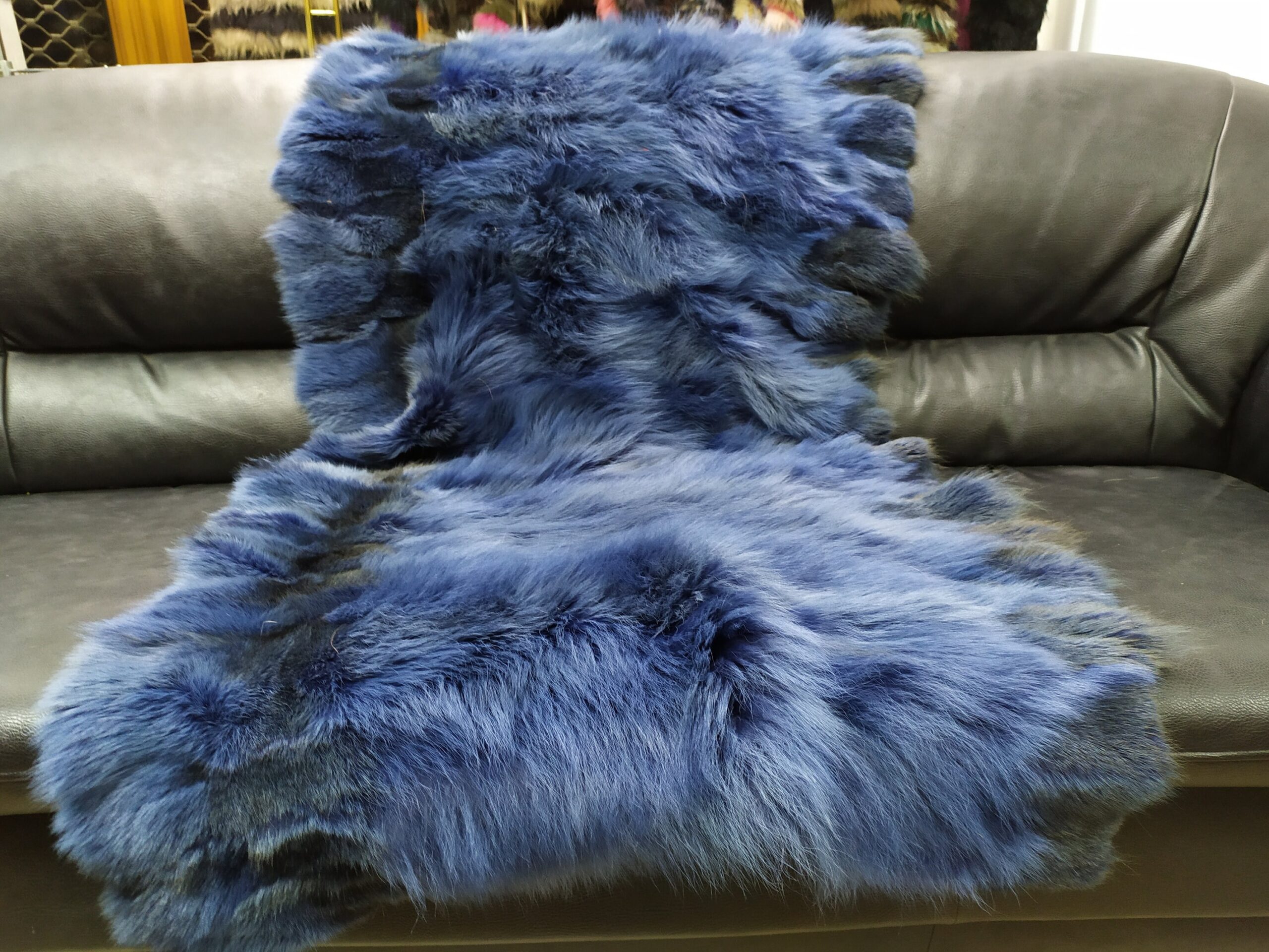 Real Coyote fur blanket throw cyan color, Home warmer - Image 6
