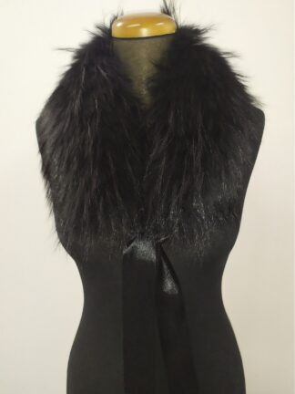 Black Finn Raccoon Fur Collar: Winter Coat Accessory