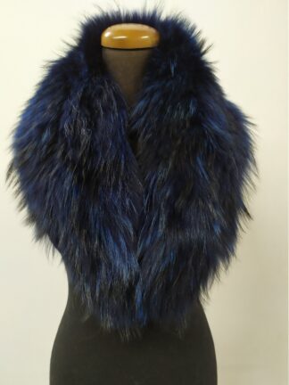 Blue Finn Raccoon Fur Collar: Winter Coat Accessory