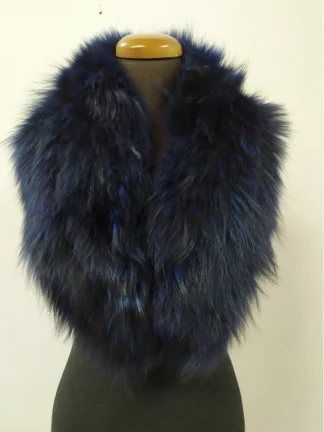 Blue Finn Raccoon Fur Collar: Winter Coat Accessory