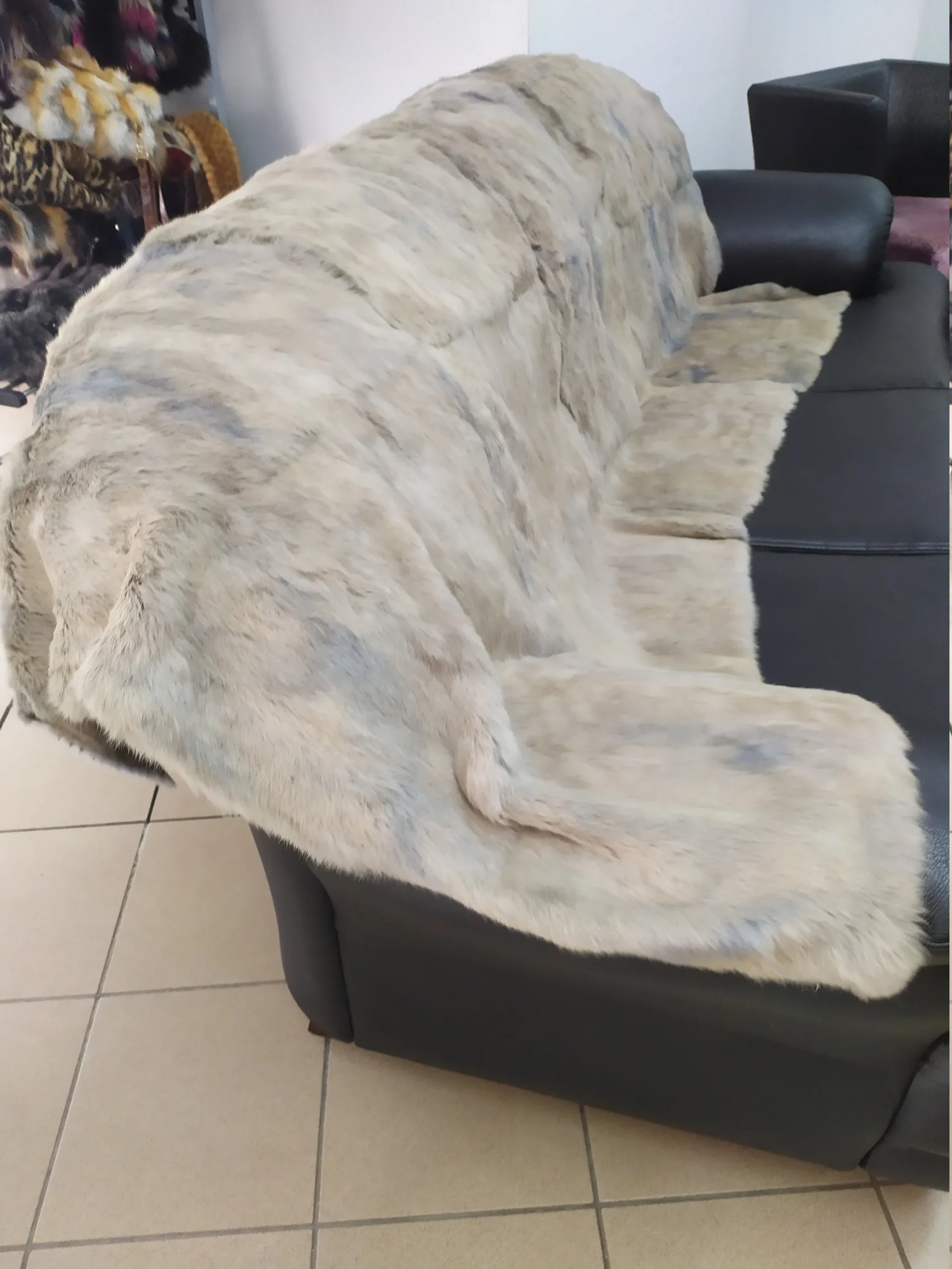 Real Rabbit fur blanket throw light gray & blue highlights, Home warmer - Image 6