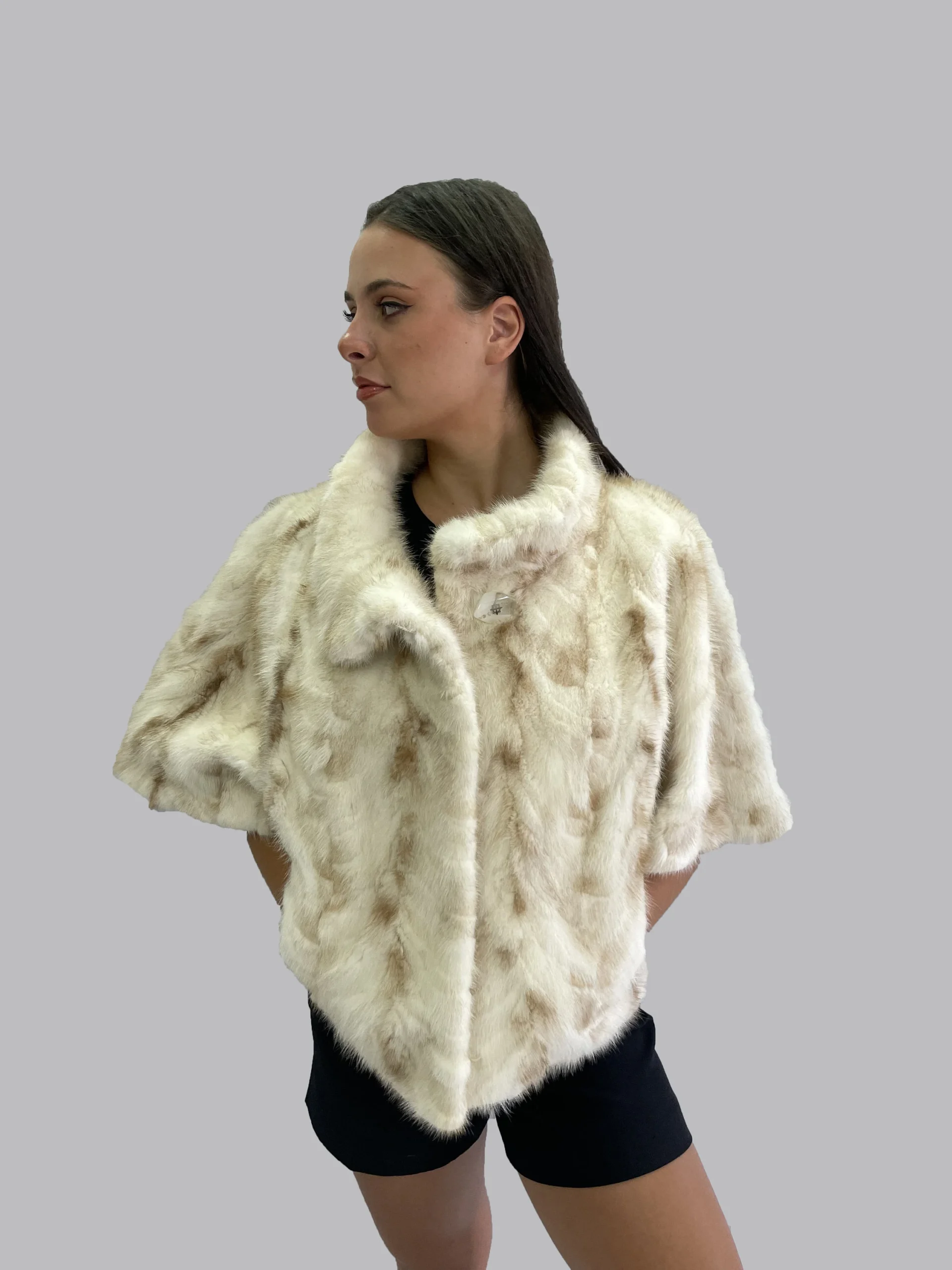 Real Fur yellow & black Mink Cape poncho, warm garment - Image 3