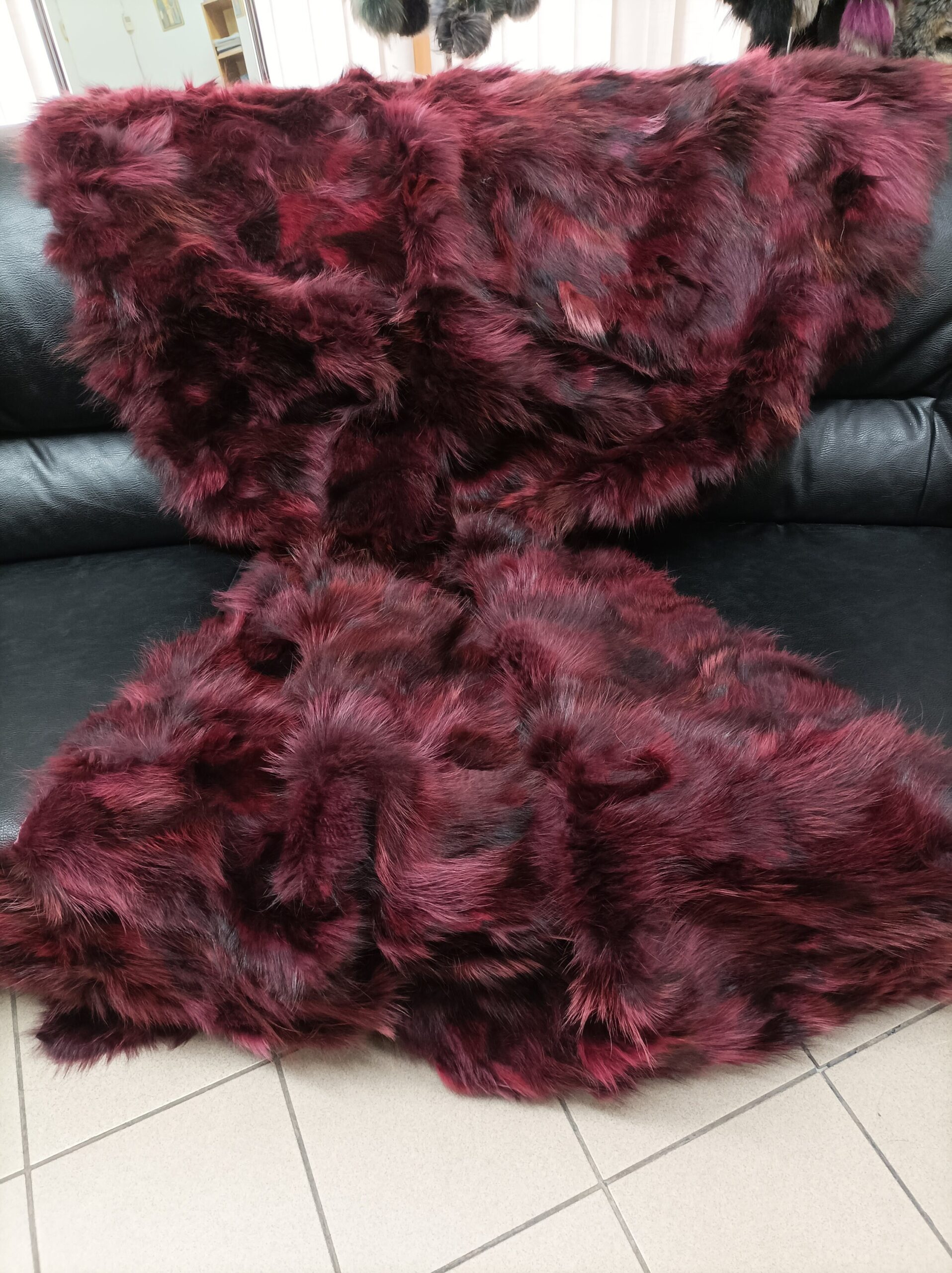 Real Finn raccoon fur blanket throw bordo color, Home warmer - Image 2