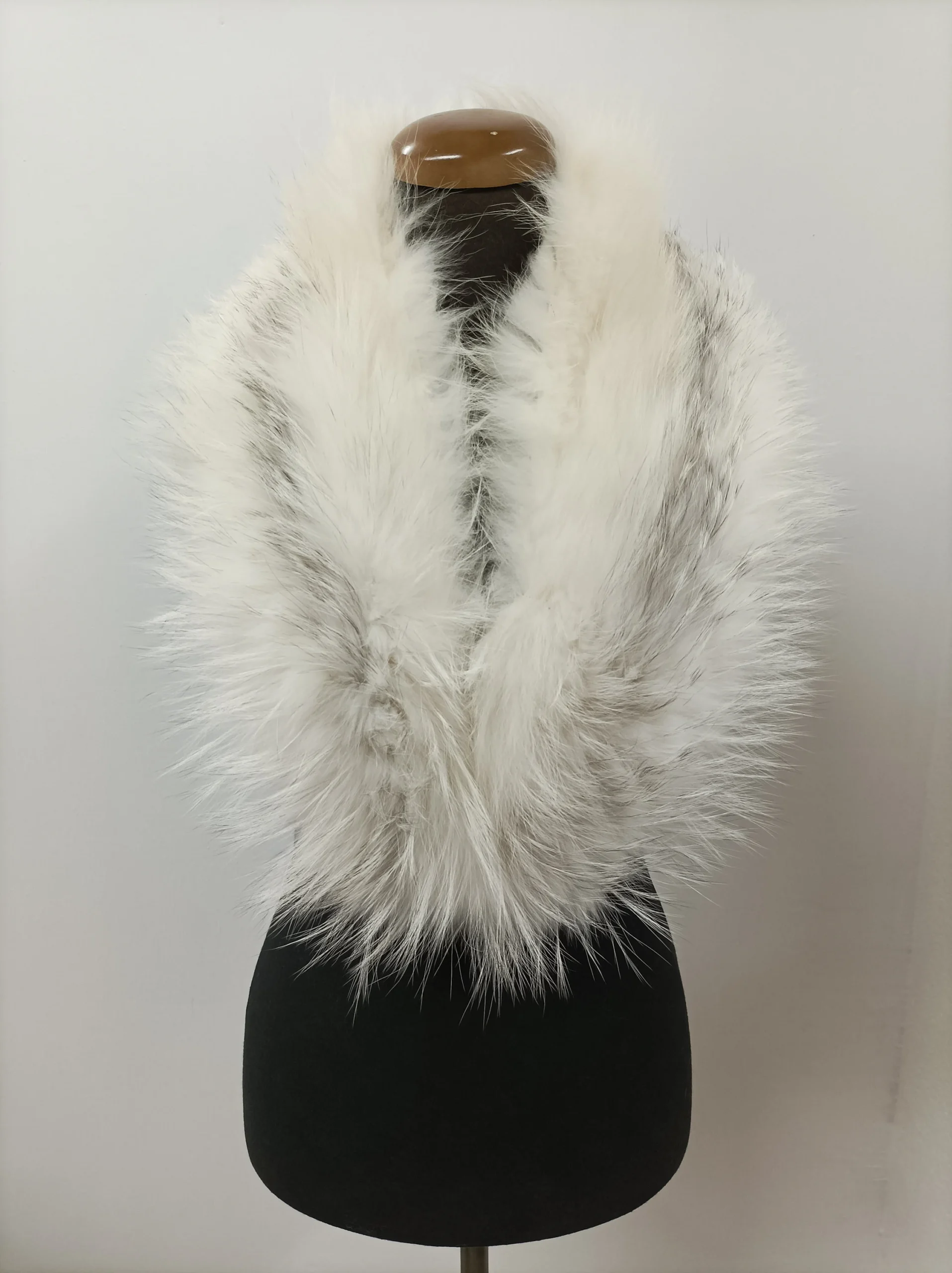 Fur collar, fox fur collar, realFur collar,Platinum color , coat winter accessories - Image 2