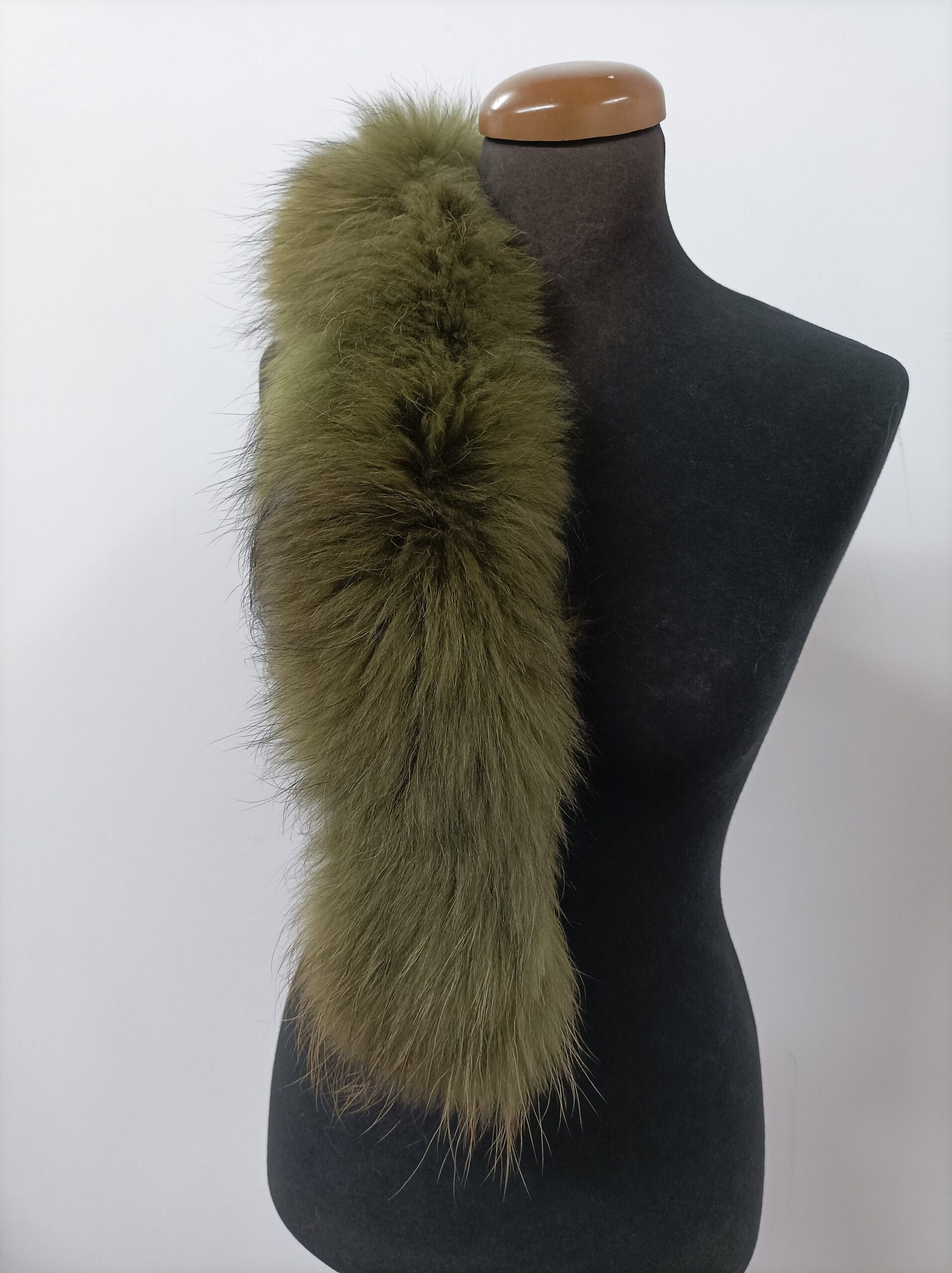 Fur hood trim, real finn racoonn hood trim, fur collar, green color, finn racoonn fur hood trim, fur scarf. - Image 2