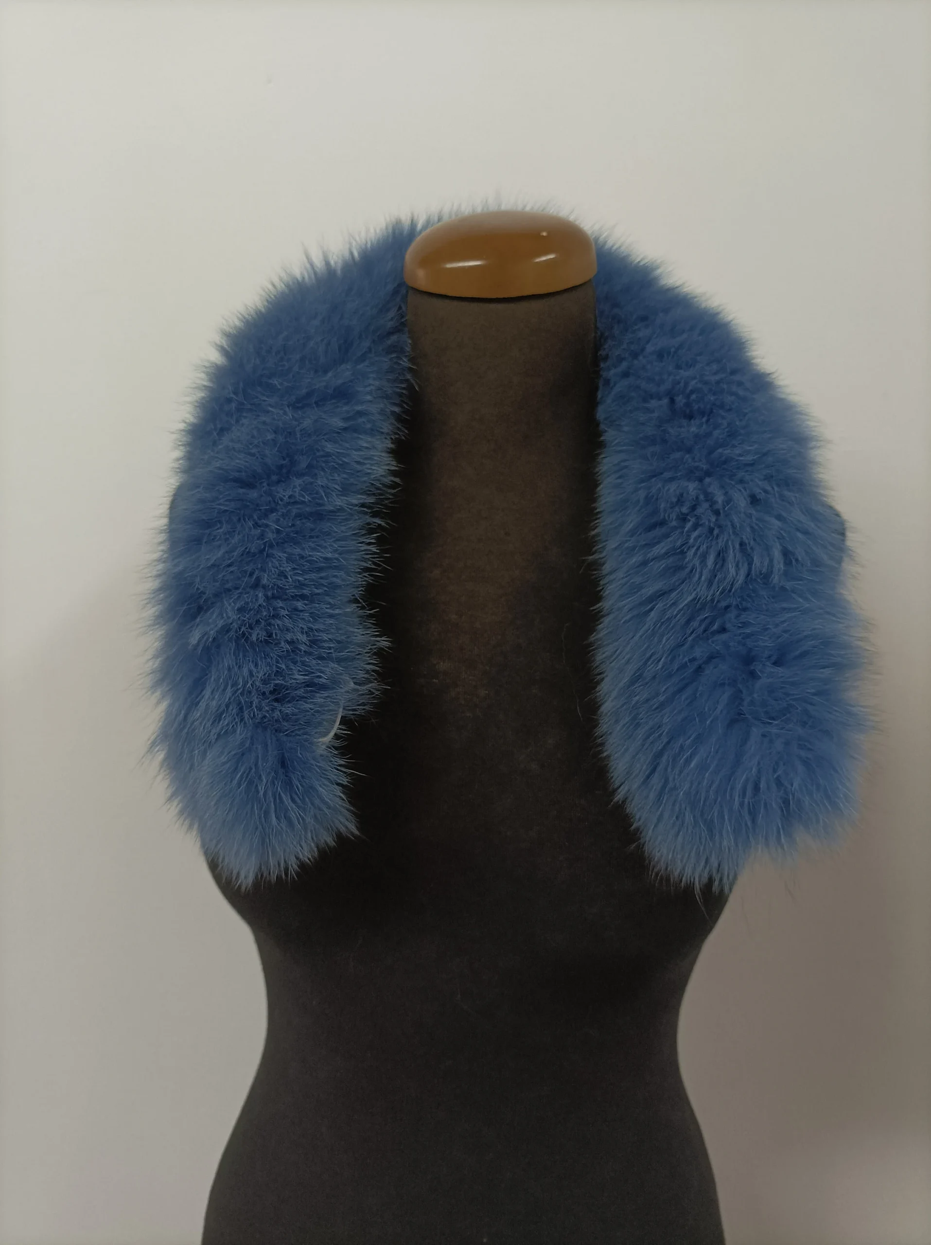 Real Fox Fur Hood Trim, Blue Fur Collar, Fur Scarf (73cm) - Image 2