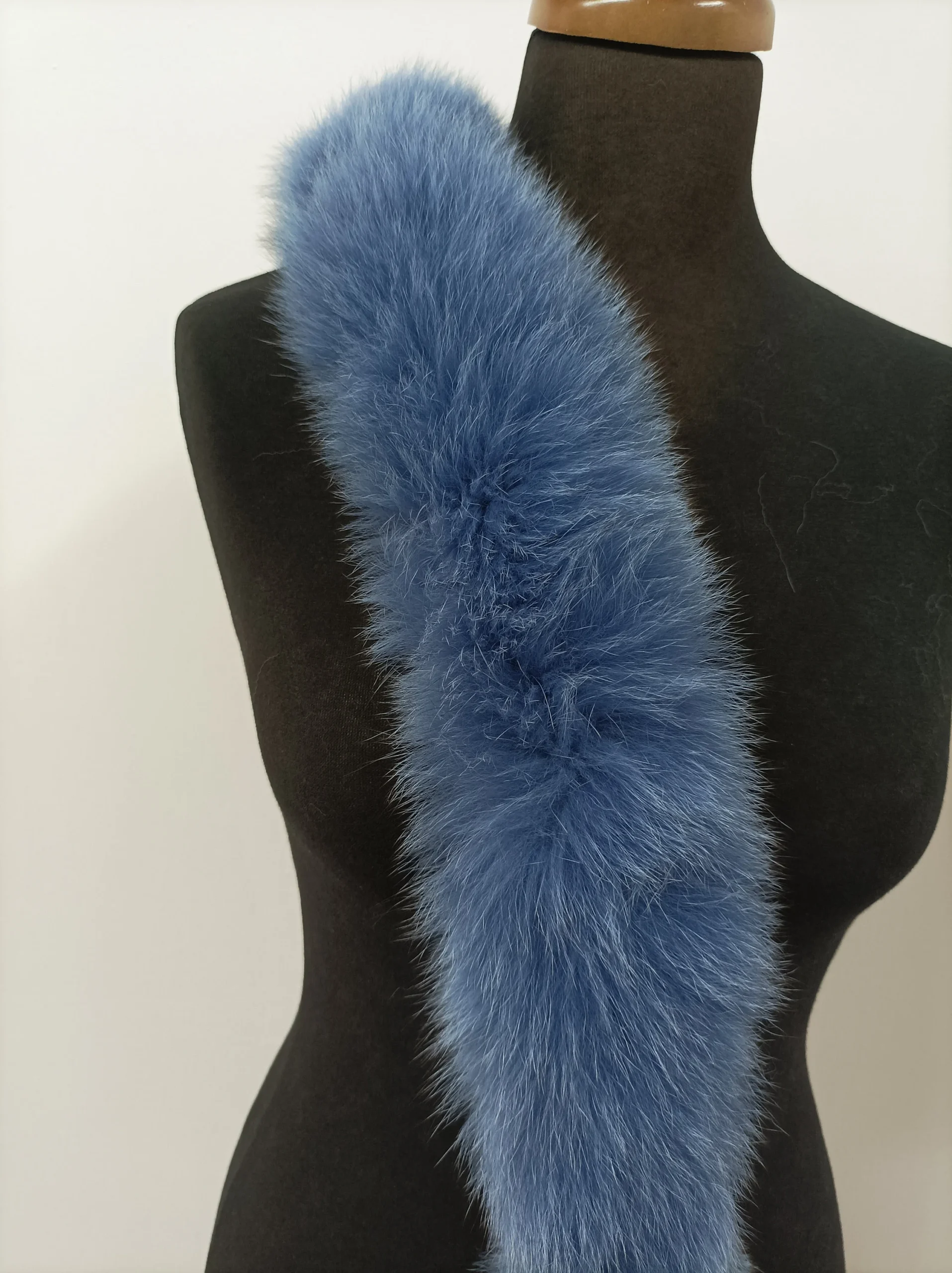 Real Fox Fur Hood Trim, Blue Fur Collar, Fur Scarf (73cm) - Image 3