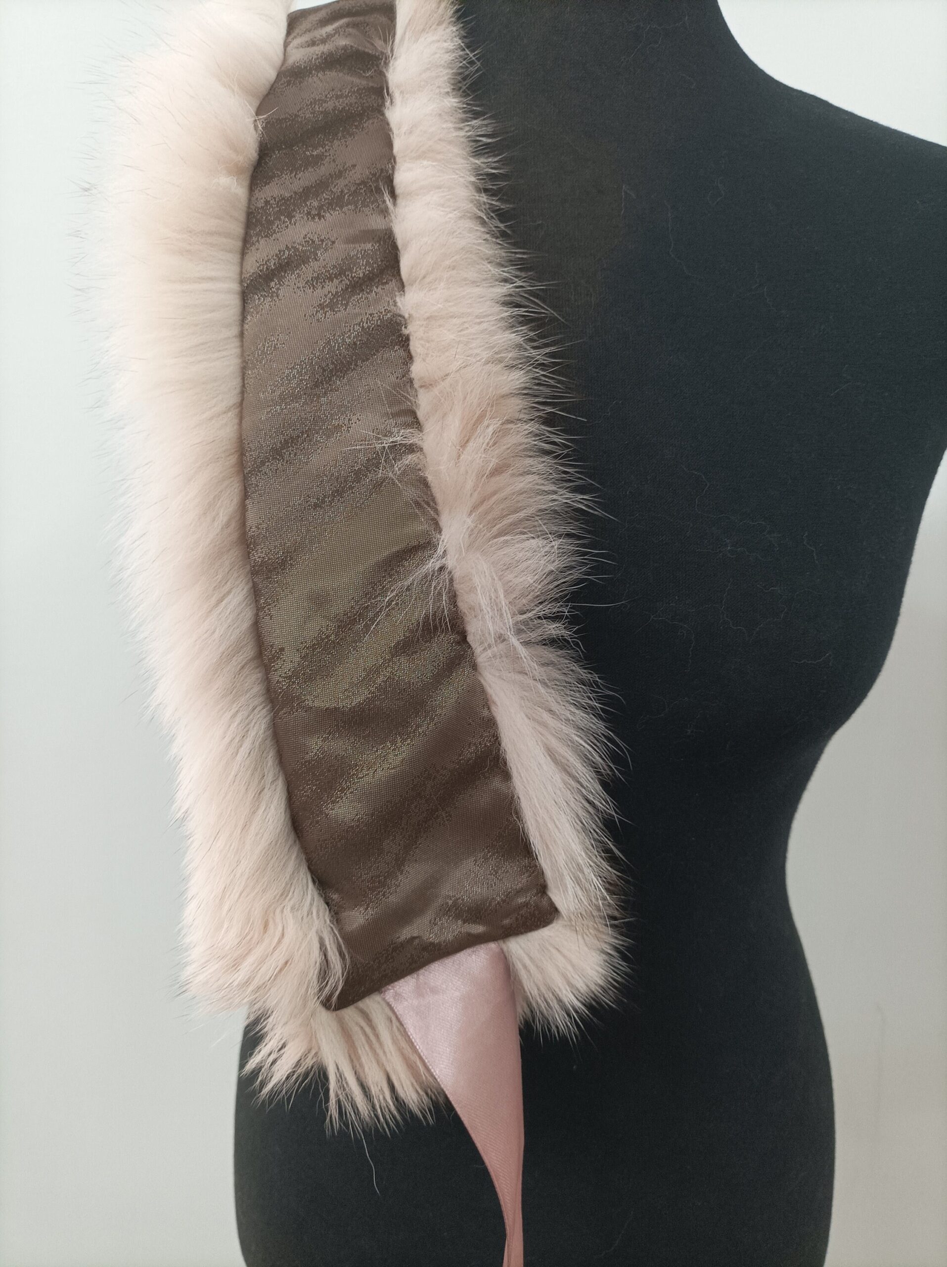 Fox Fur Collar, Winter Coat Accessory - Image 3