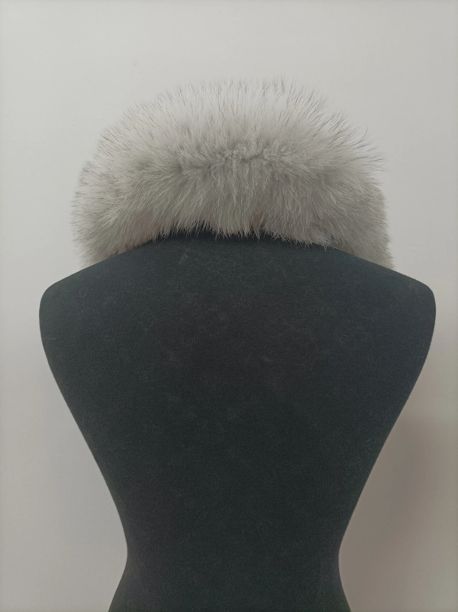 Fur hood trim, real fox hood trim, fur collar, fox fur hood trim, fur scarf. - Image 3