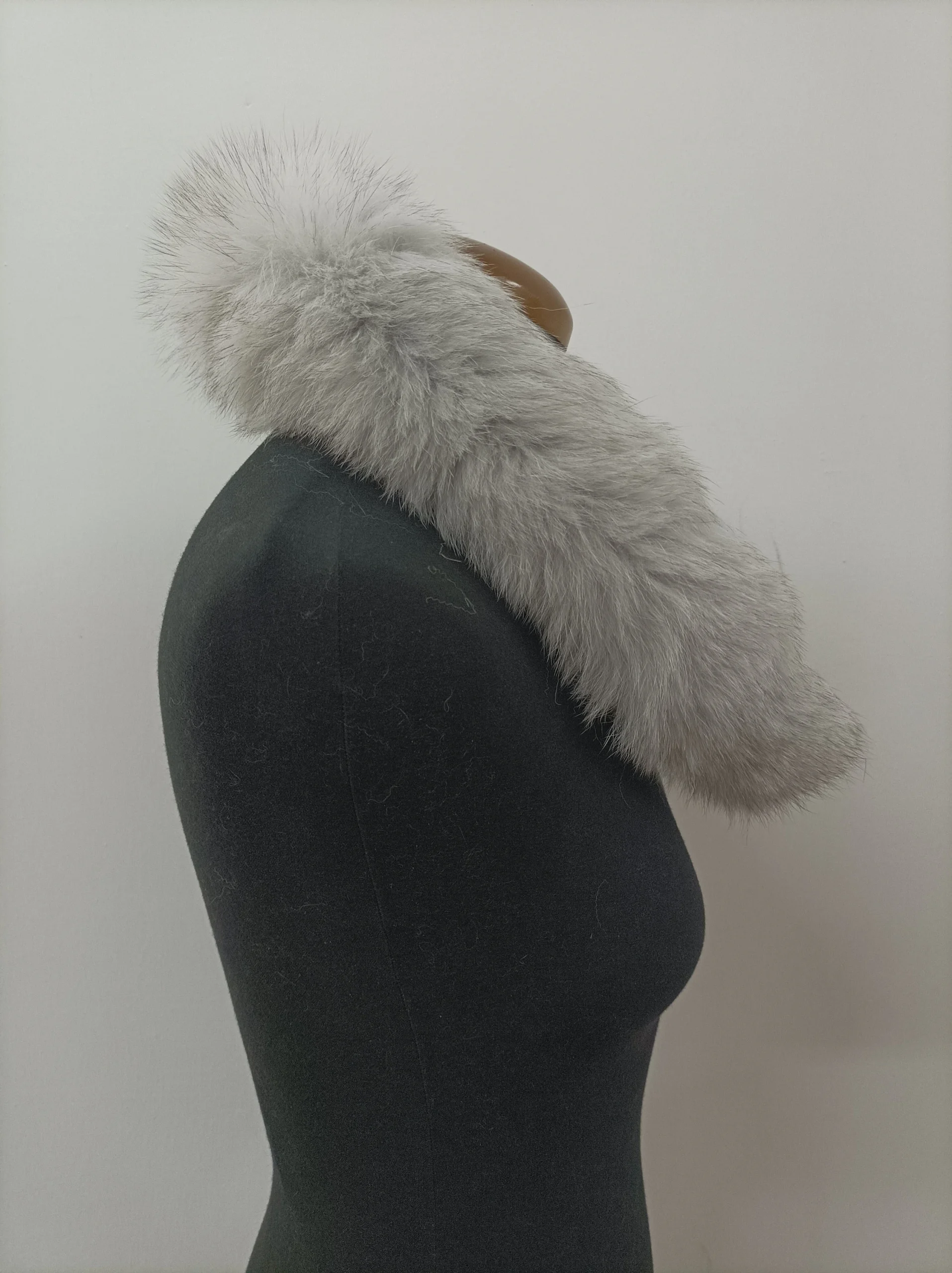 Fur hood trim, real fox hood trim, fur collar, fox fur hood trim, fur scarf. - Image 4