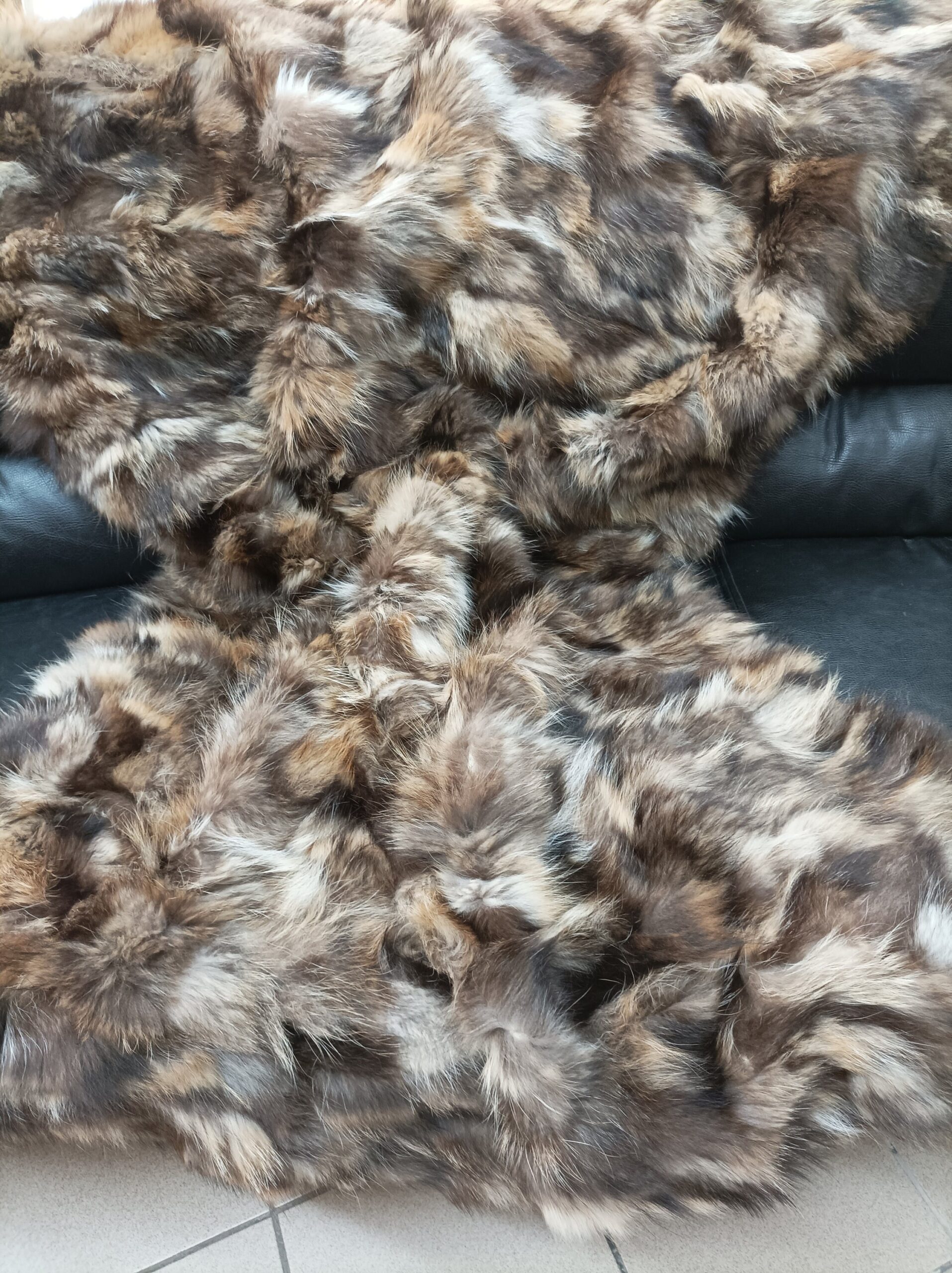 Real Finn raccoon fur blanket throw natural color, Home warmer - Image 3
