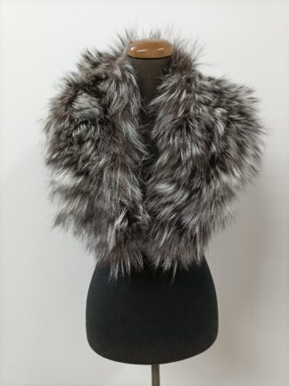 Fur Fox high quality fur Silver color, coat winter accessories