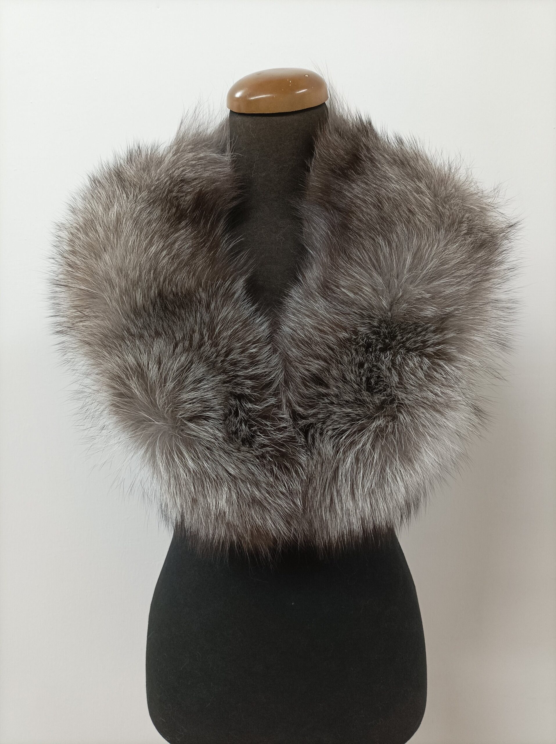 Fur collar, Fox fur collar, Real fur collar, silver and brown collor