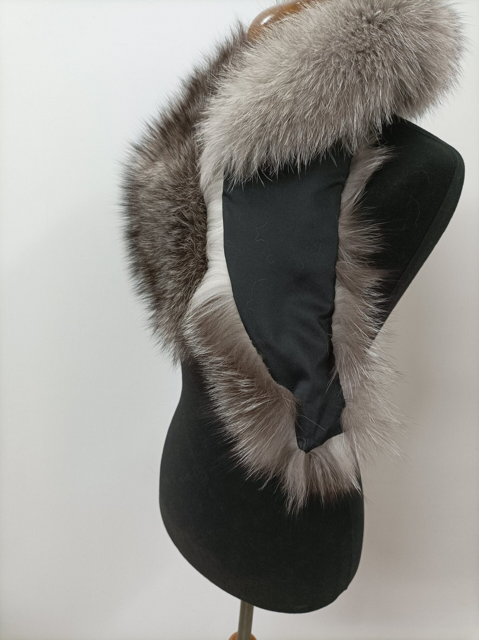Fur collar, Fox fur collar, Real fur collar, silver and brown collor - Image 2
