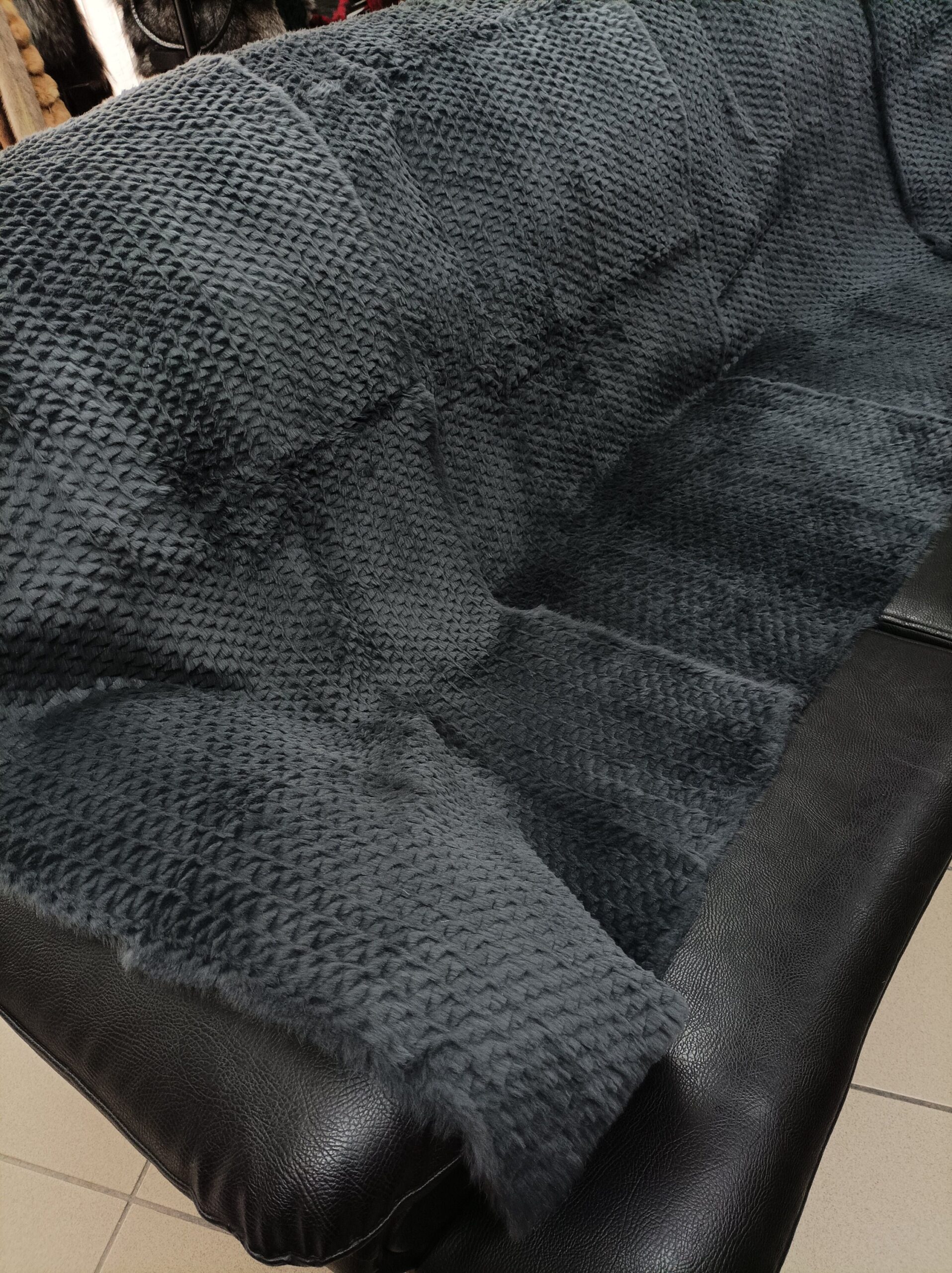 Real Rabbit fur shorn with patterns blanket throw gray dark-anthracite color, Home warmer - Image 2