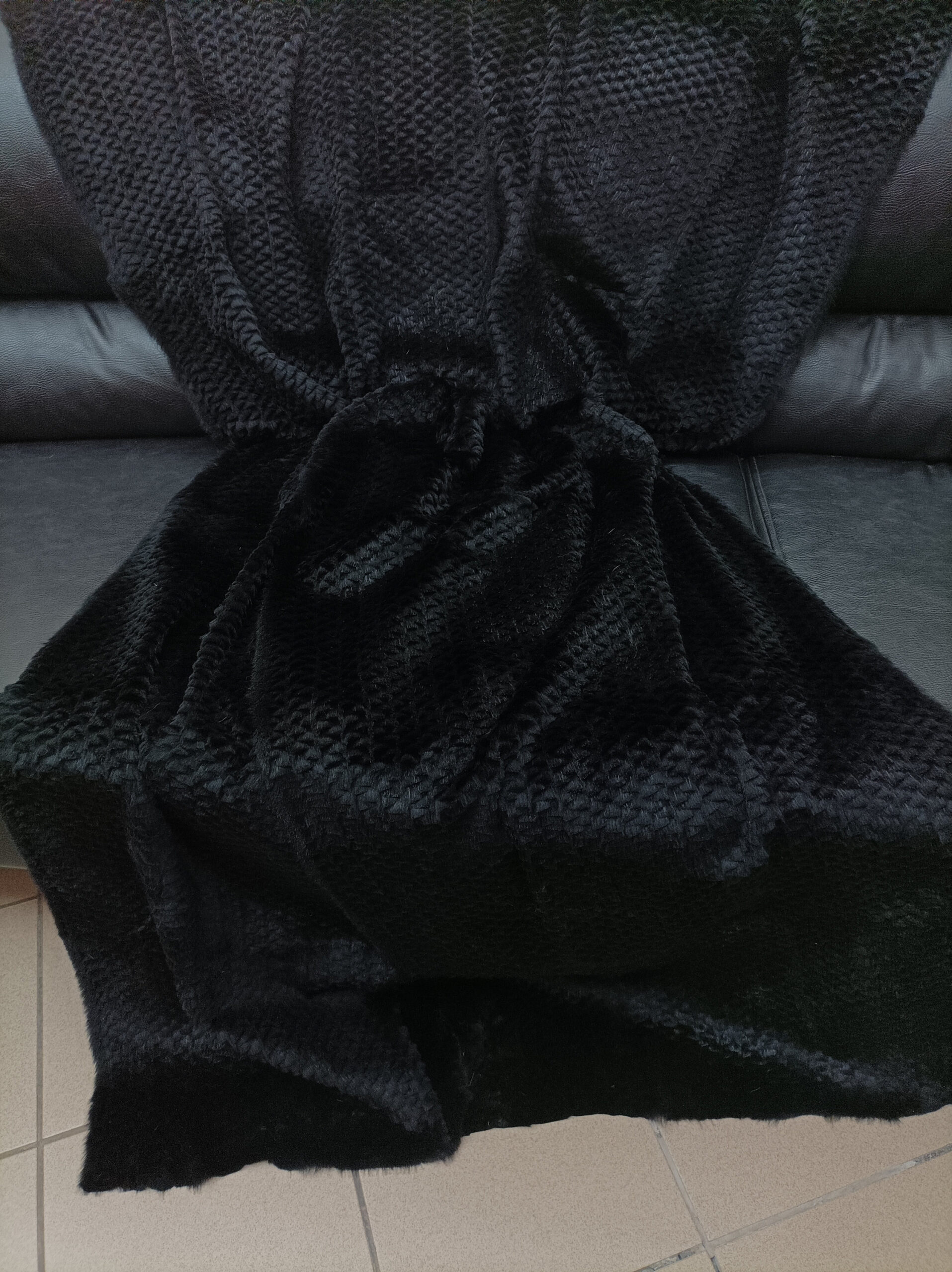 Real Rabbit fur shorn with patterns blanket throw black color, Home warmer - Image 5