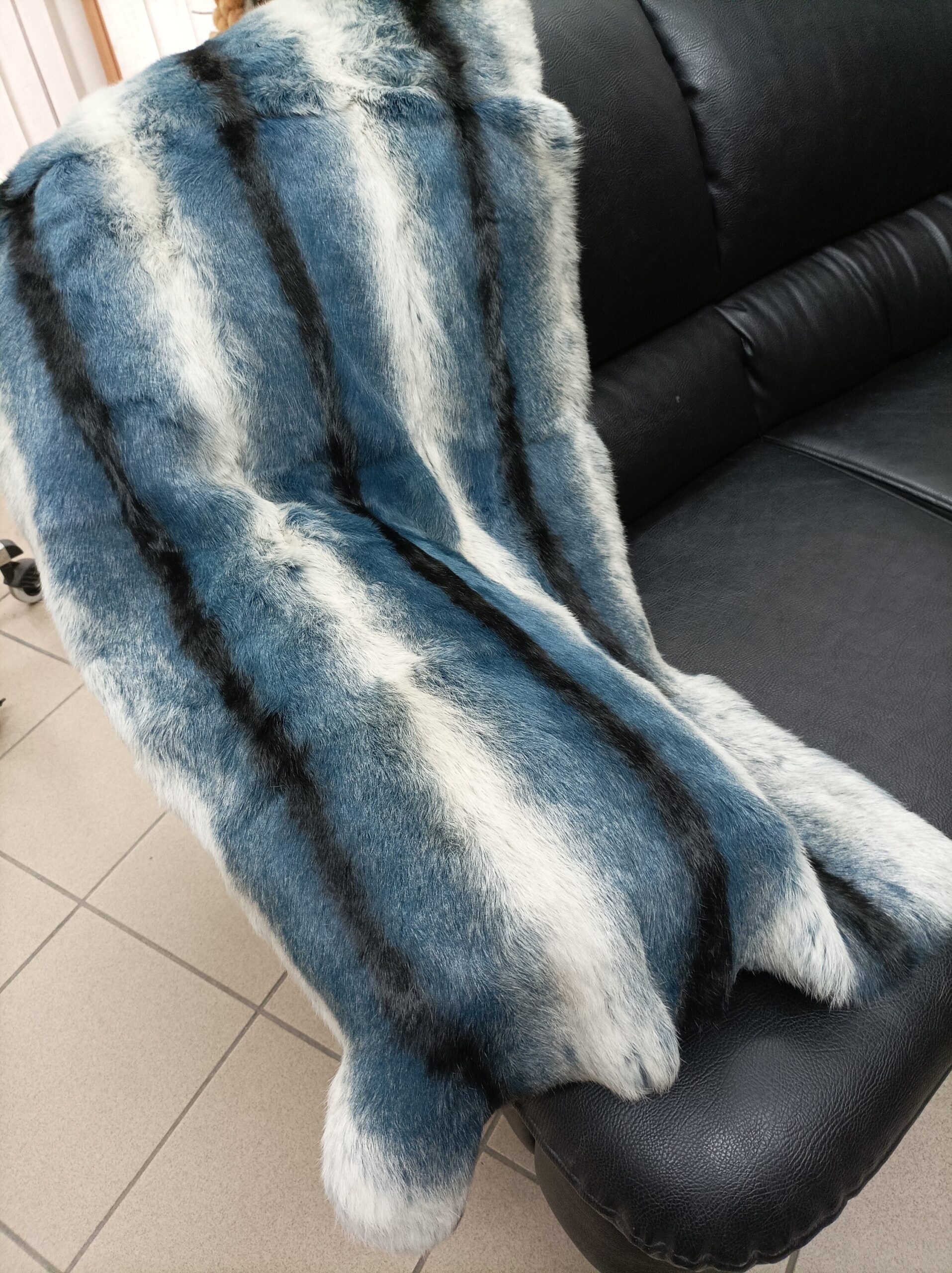 Real Rabbit fur blanket throw, Home warmer - Image 2