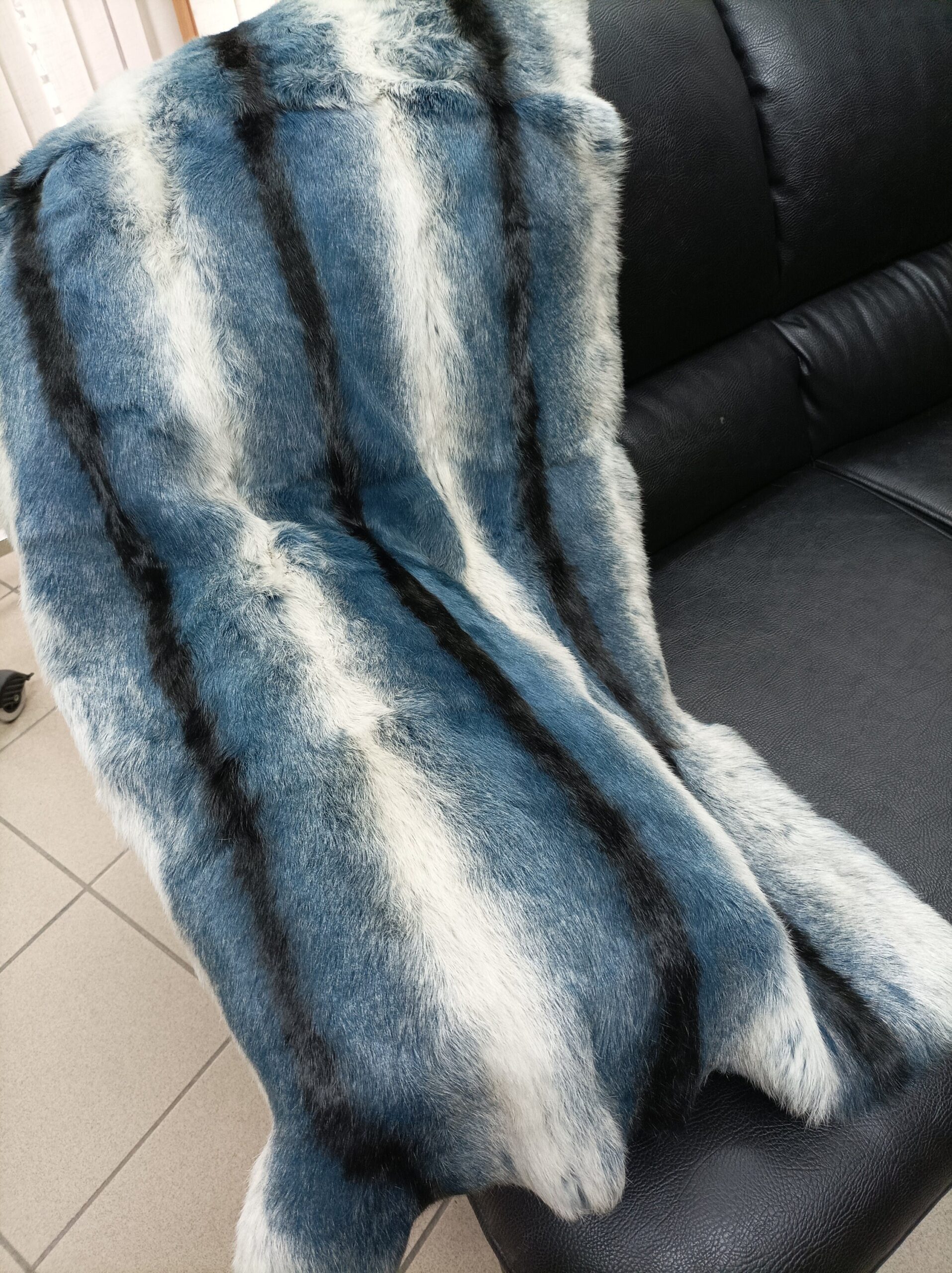 Real Rabbit fur blanket throw, Home warmer - Image 3