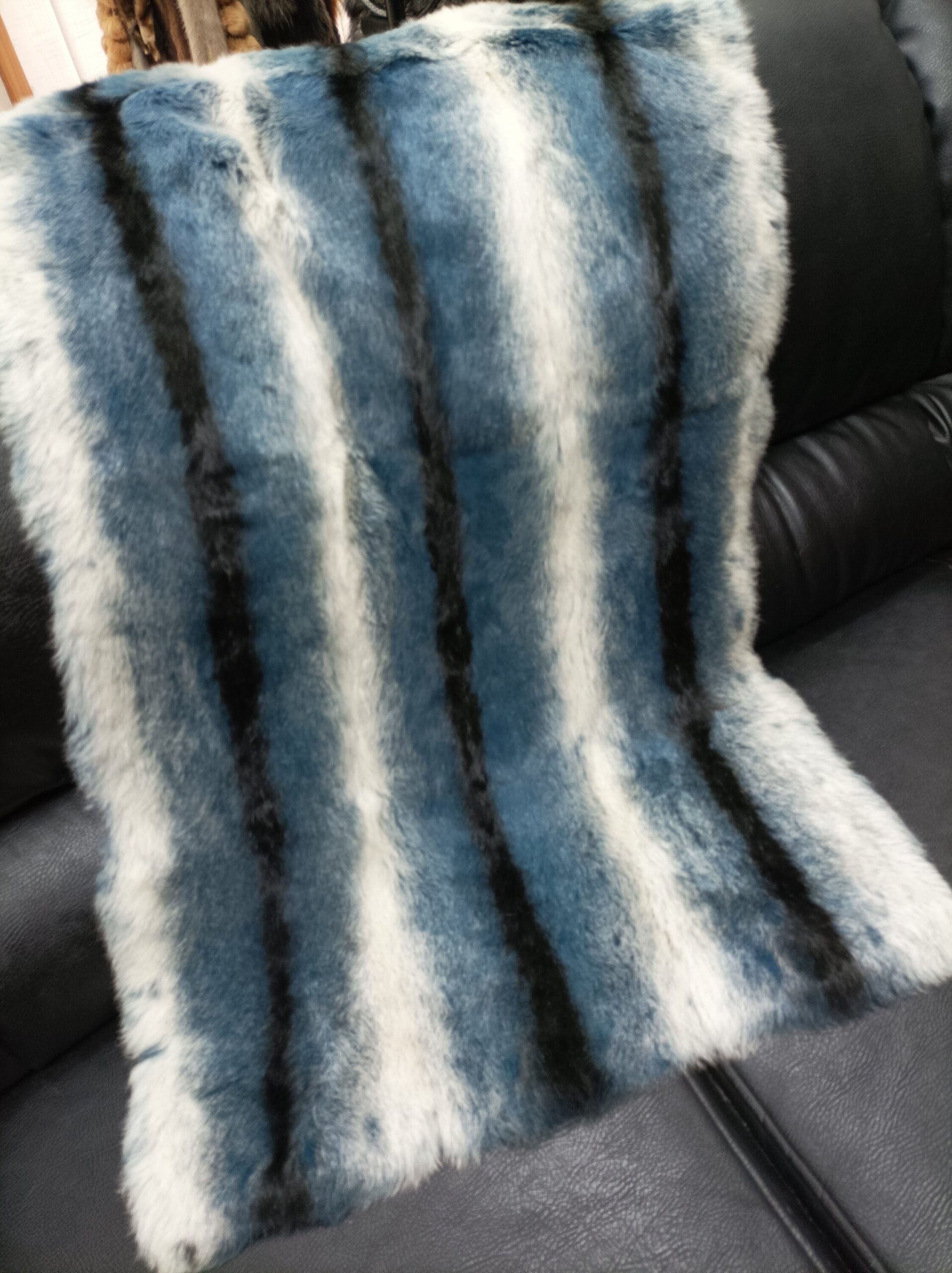 Real Rabbit fur blanket throw, Home warmer - Image 4
