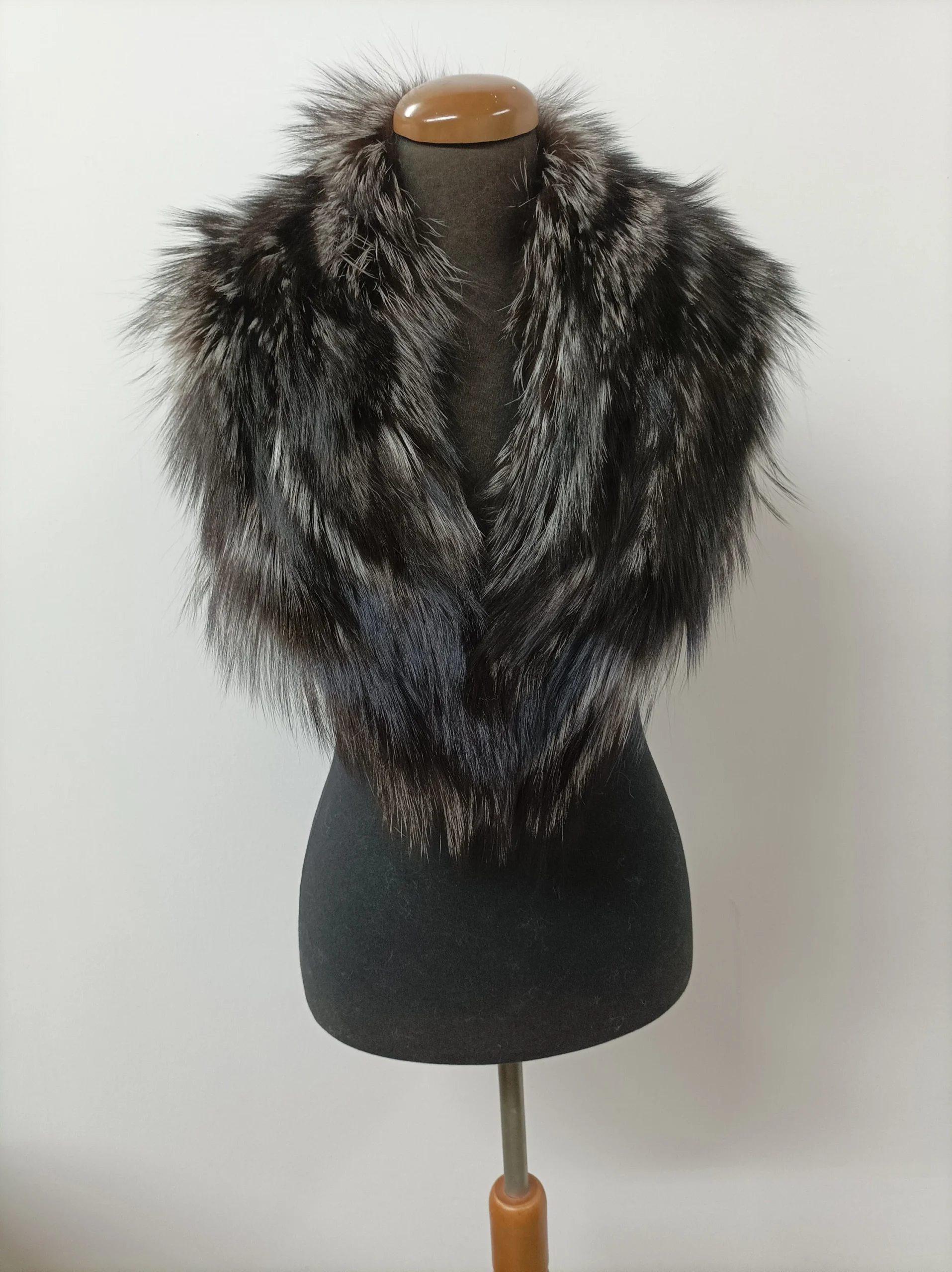 Fur collar, fox fur collar, silver and brown color,real Fur collar , coat winter accessories