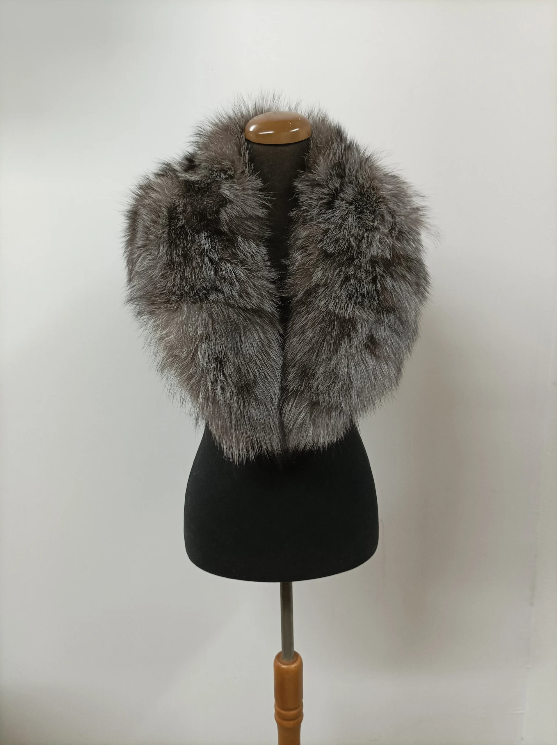 Fur collar, fox fur collar, silver and brown color,real Fur collar , coat winter accessories