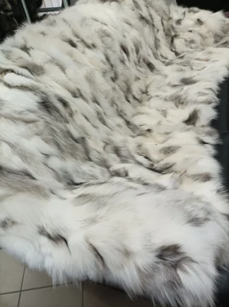 Real Fox fur blanket throw platinum color, Home warmer