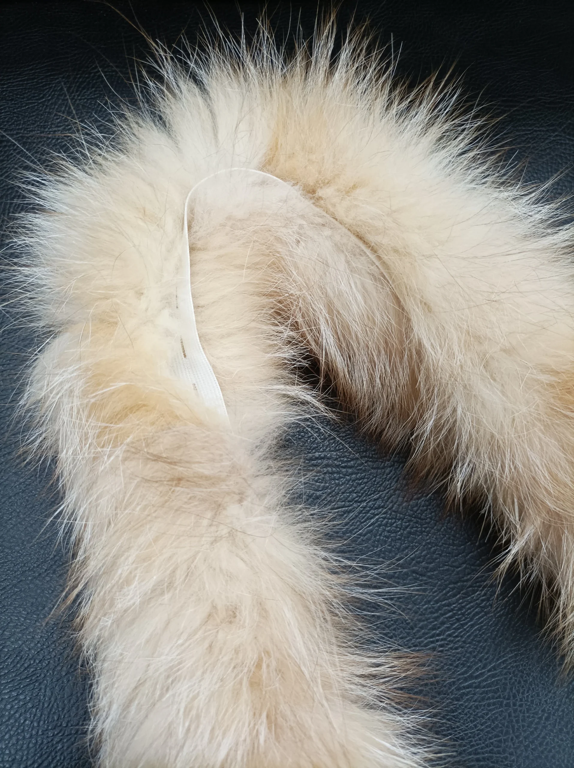 Real Fox Fur Hood Trim: Gold Fur Scarf Collar (73cm) - Image 7