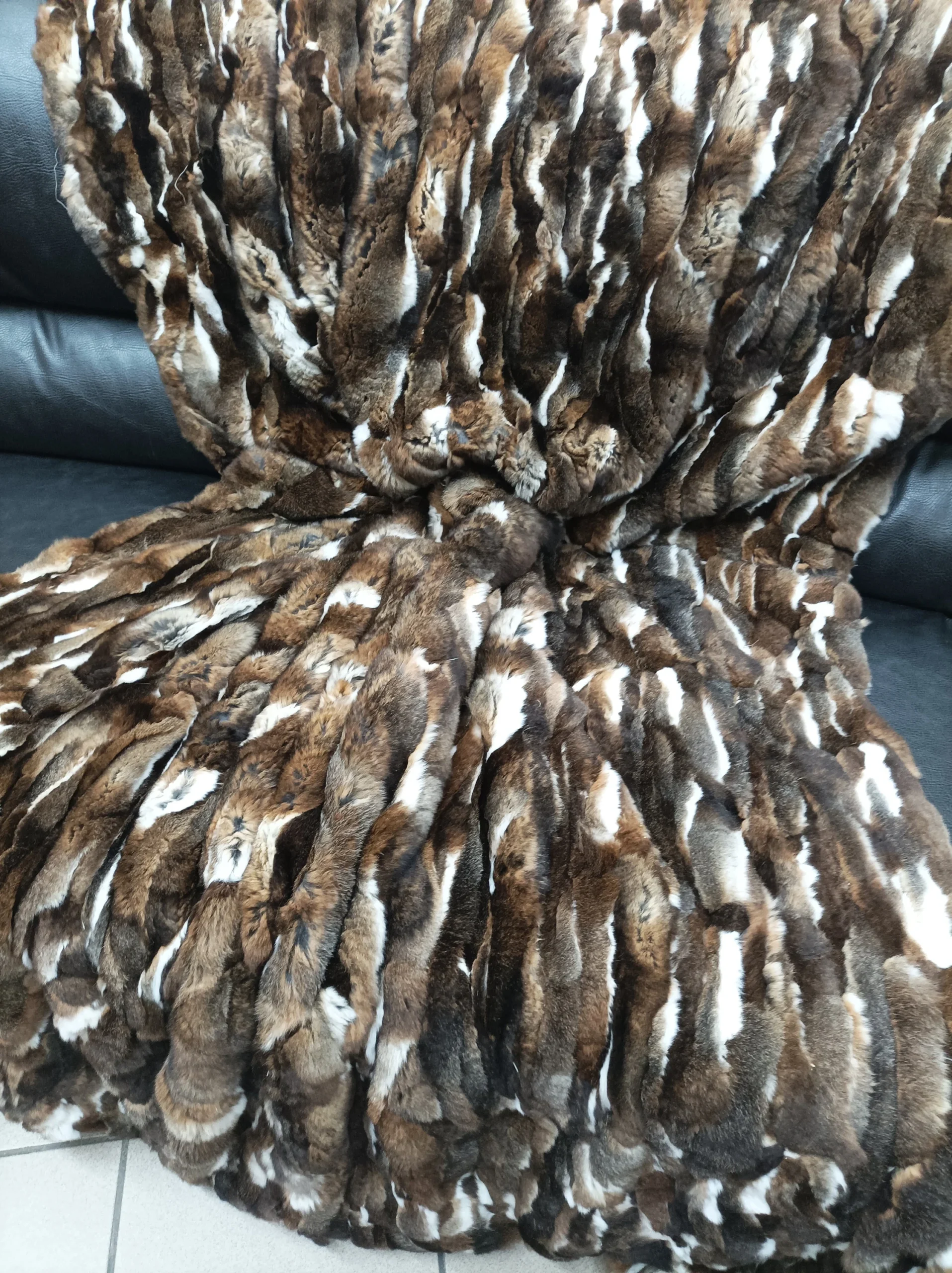 Real Orilak-Rex rabbit fur blanket throw, natural brown color, Home warmer - Image 2