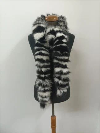 Fur fox multicolor long scarf fluffy and thick quality.