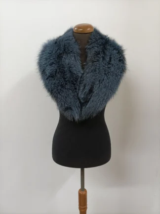 Blue Fox Fur Collar: Winter Coat Accessory