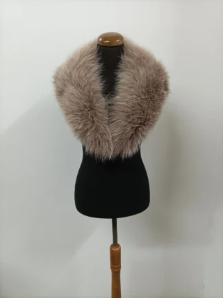Blue Fox Fur Collar: Winter Coat Accessory