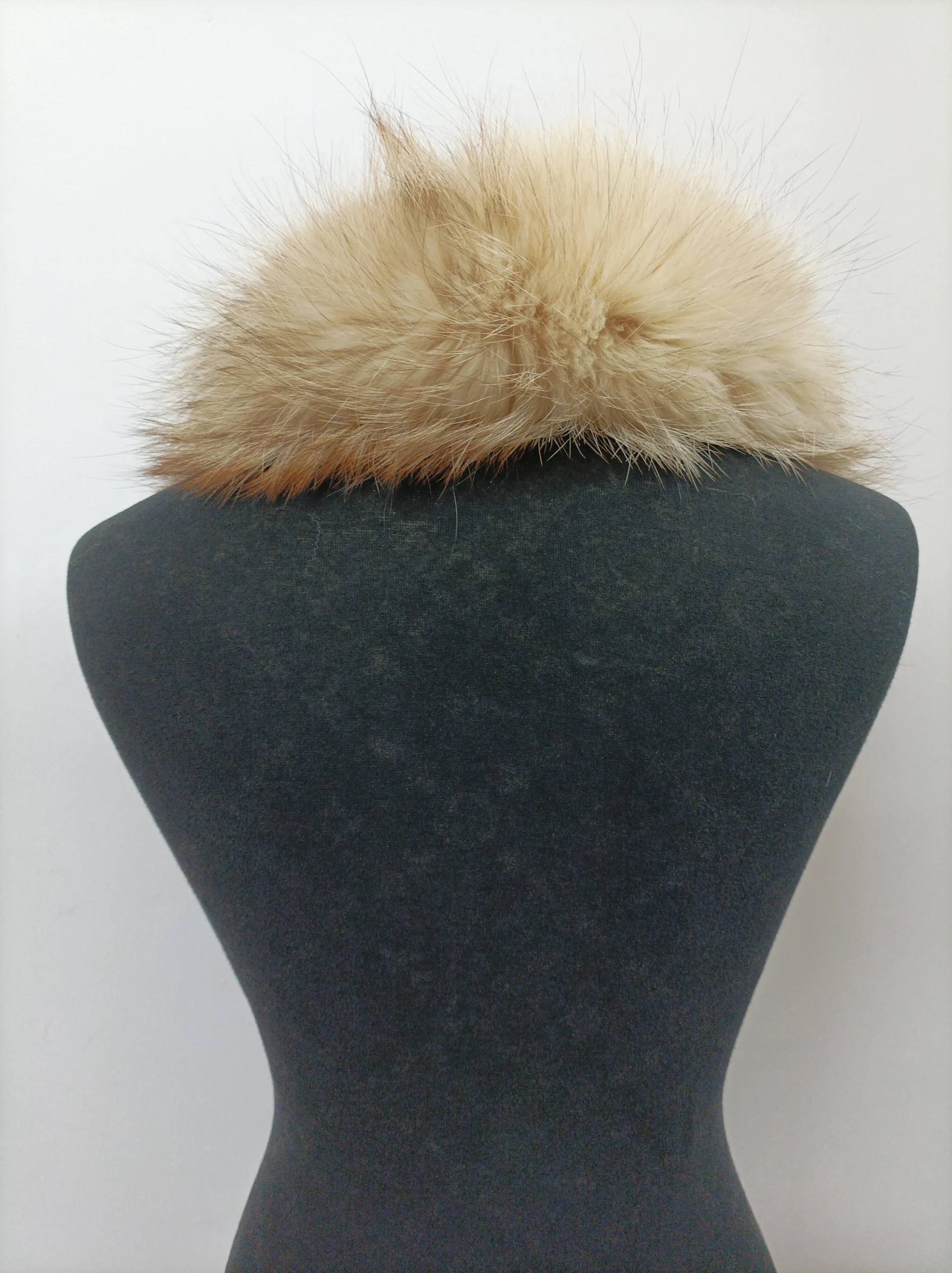 Real Fox Fur Hood Trim: Fluffy Fur Scarf, Collar - Image 4